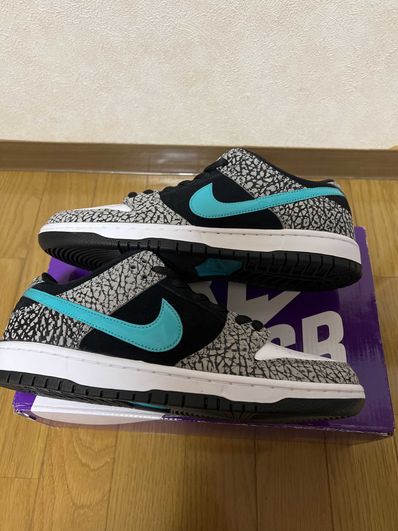 Nike SB Dunk Low "Elephant/Safari"
