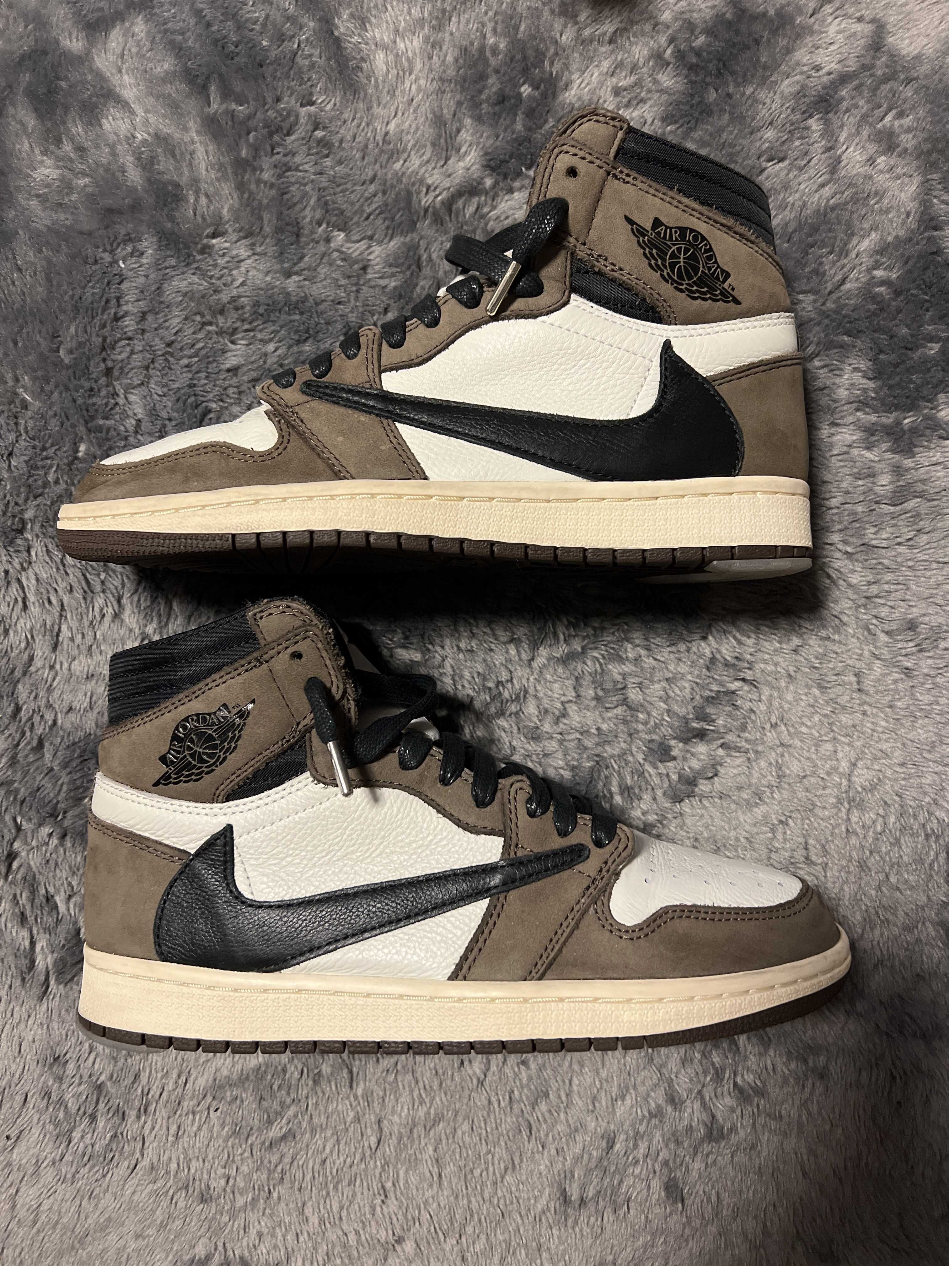 Travis Scott × Nike Air Jordan 1 Retro High OG TS SP "Sail/Dark Mocha"