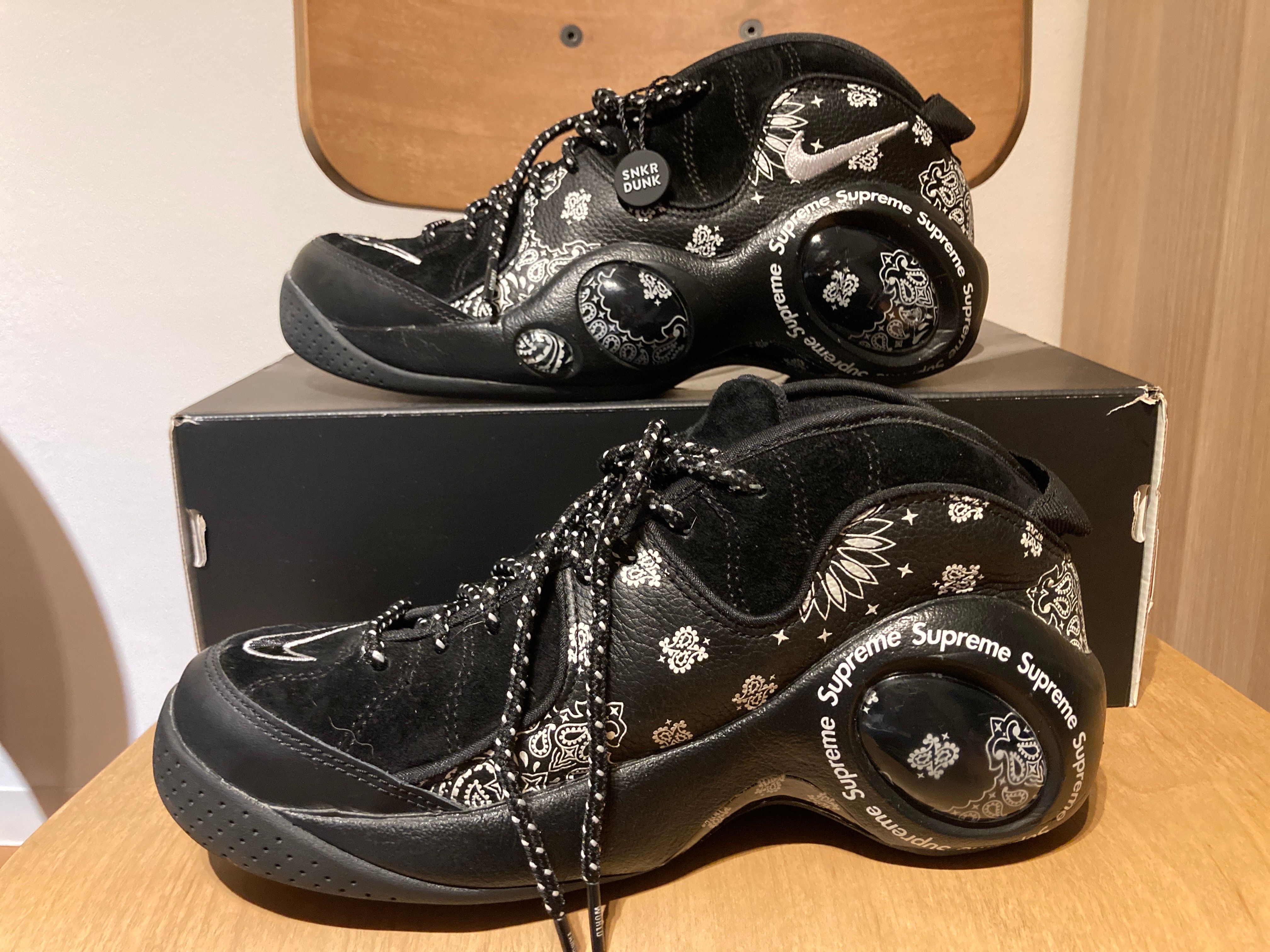 Supreme × Nike Air Zoom Flight 95 SP "Black/White"