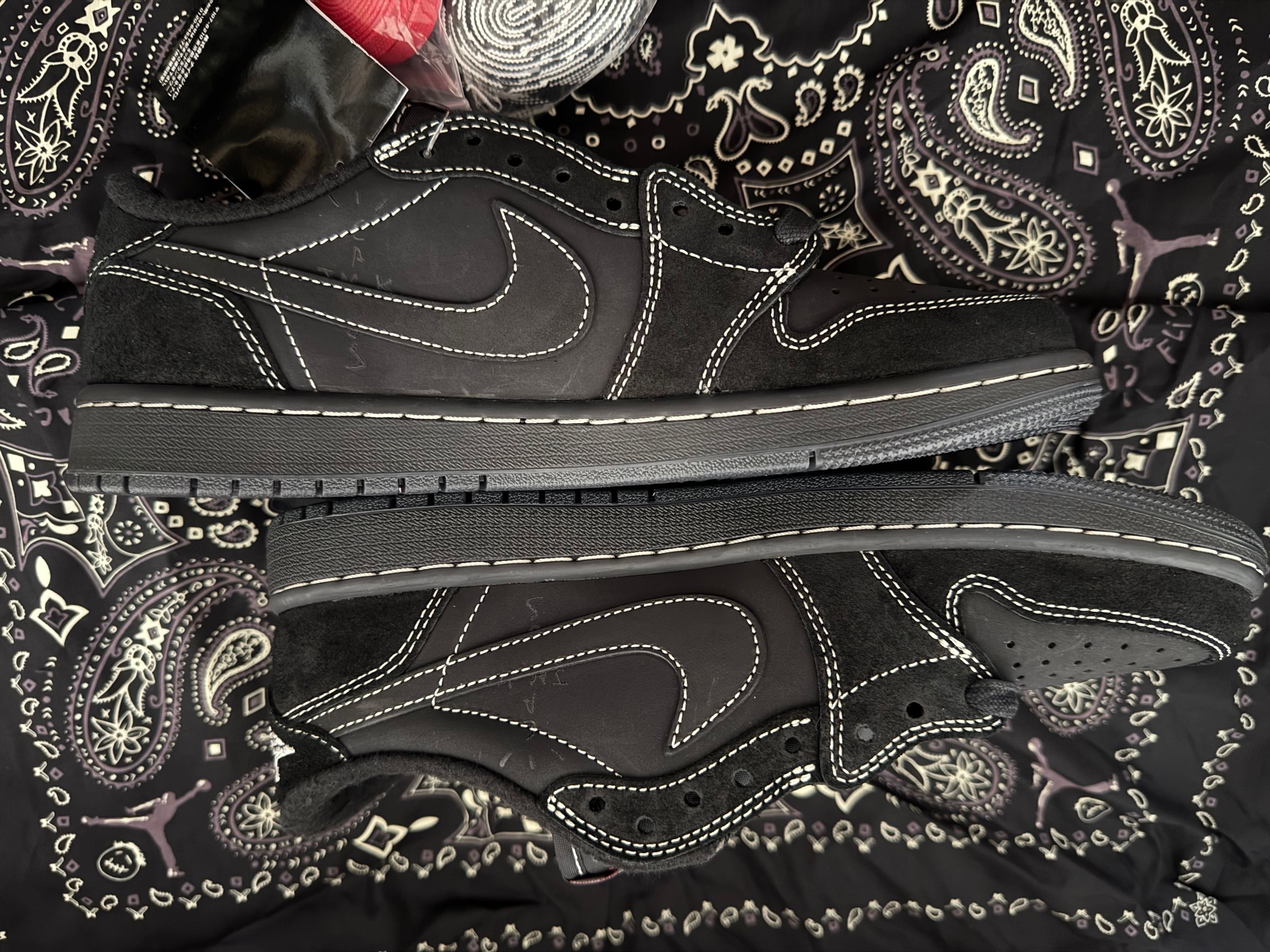 Travis Scott × Nike Air Jordan 1 Low OG SP "Black Phantom"