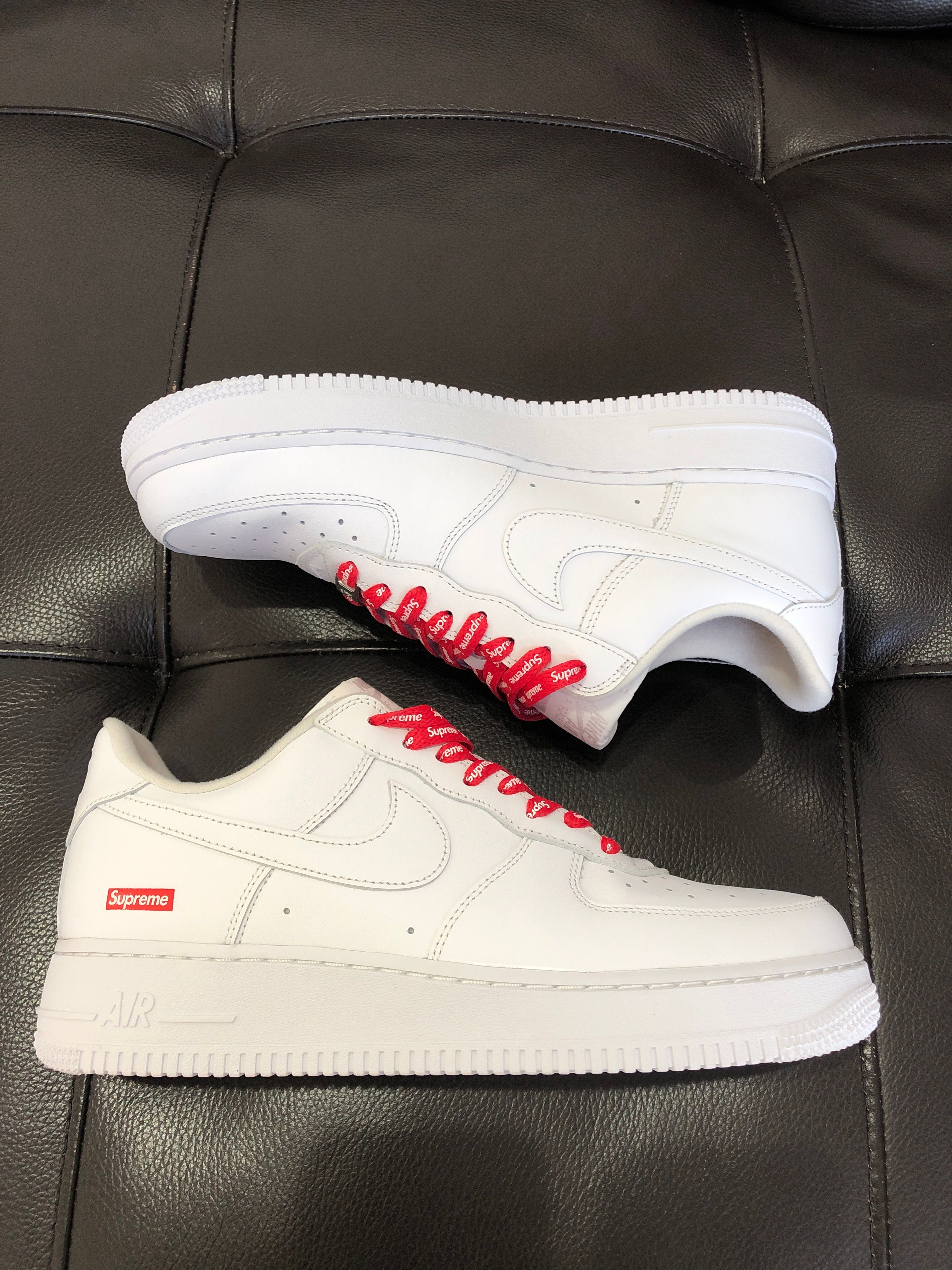 Supreme × Nike Air Force 1 Low "White"