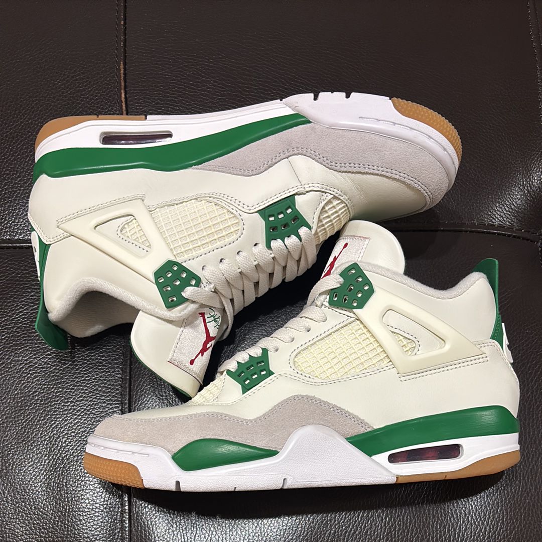 Nike SB × Air Jordan 4 Retro SP "Pine Green"
