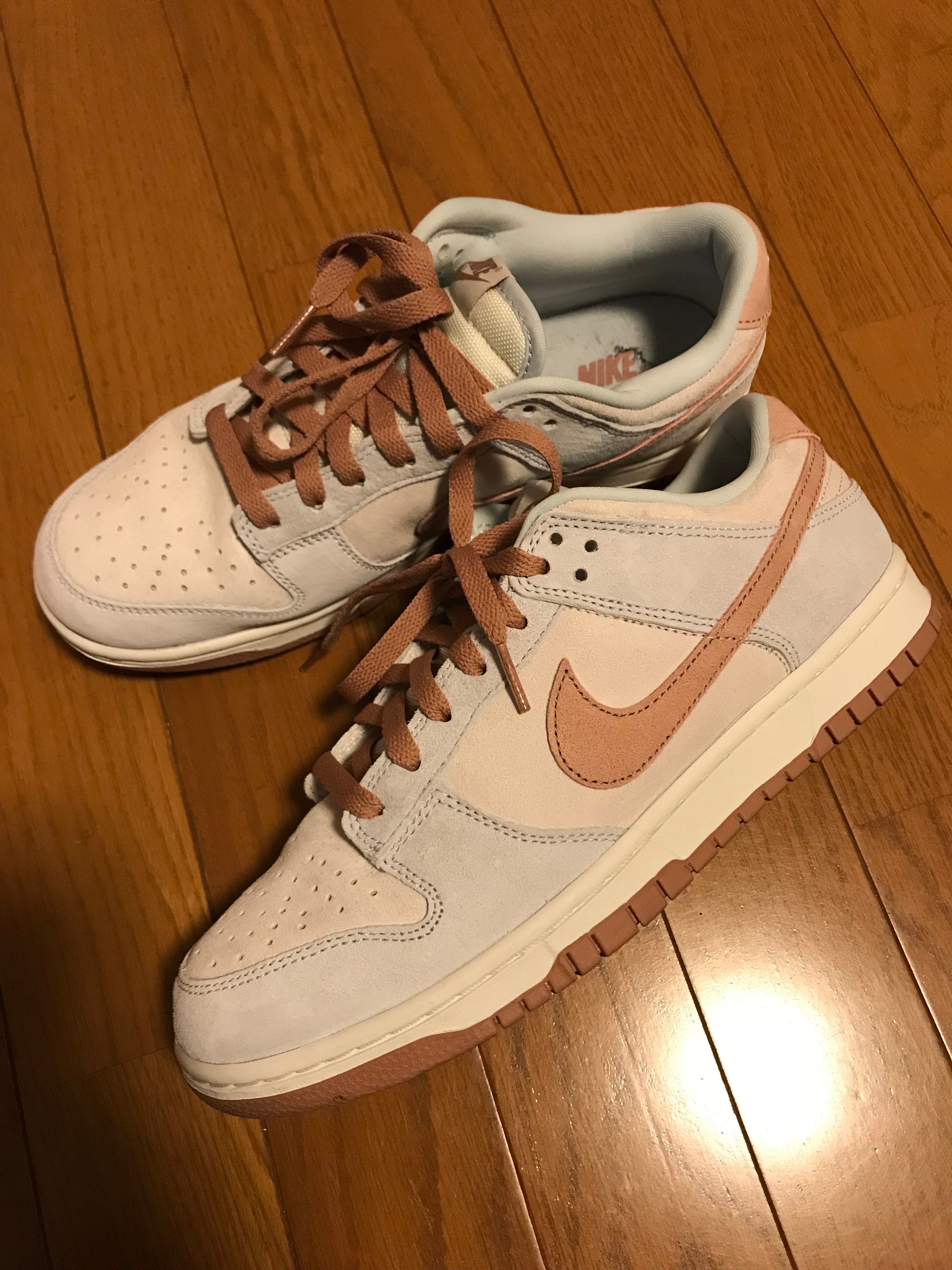 Nike Dunk Low "Fossil Rose"