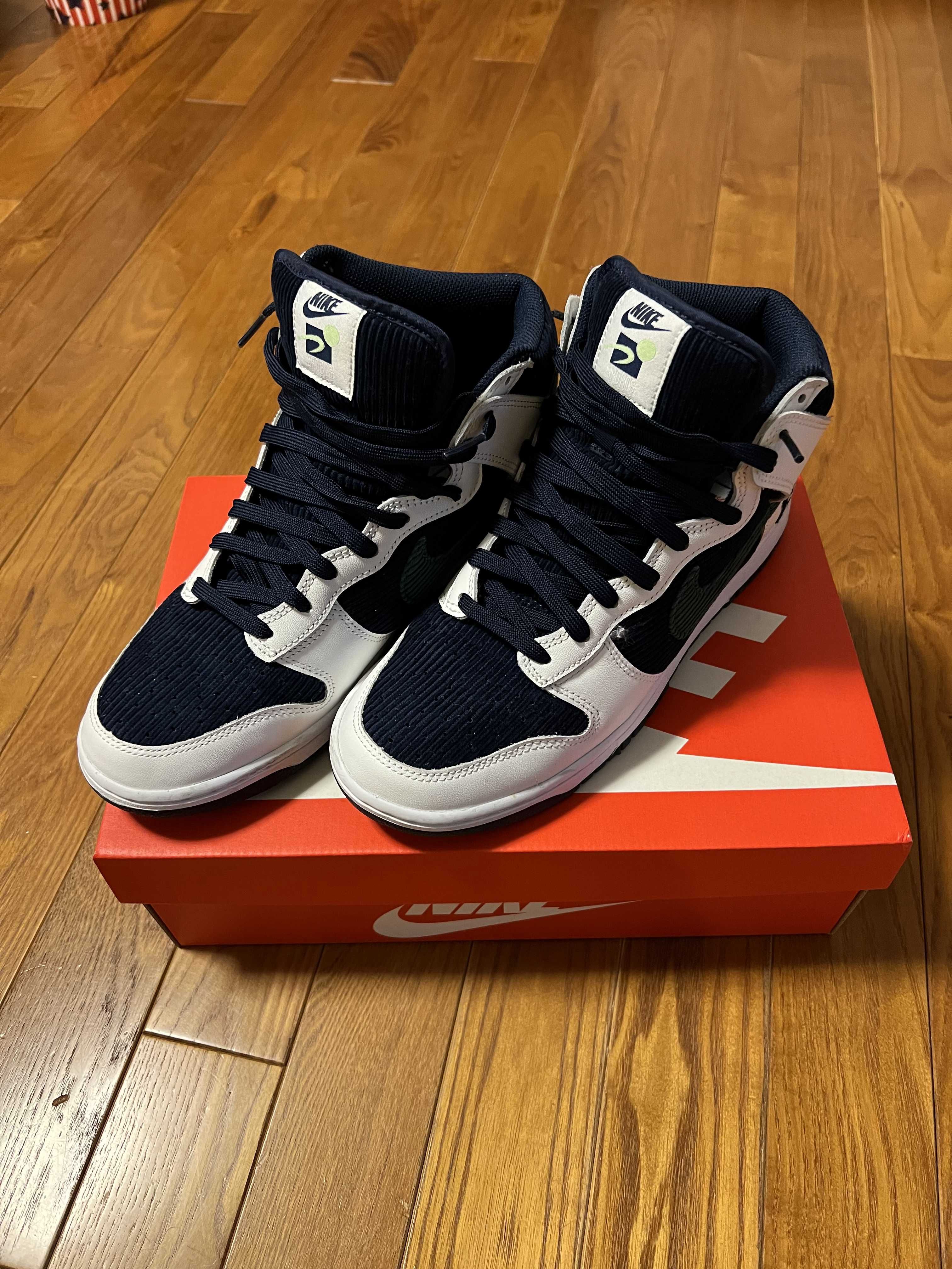 Nike Dunk High EMB "College Navy"