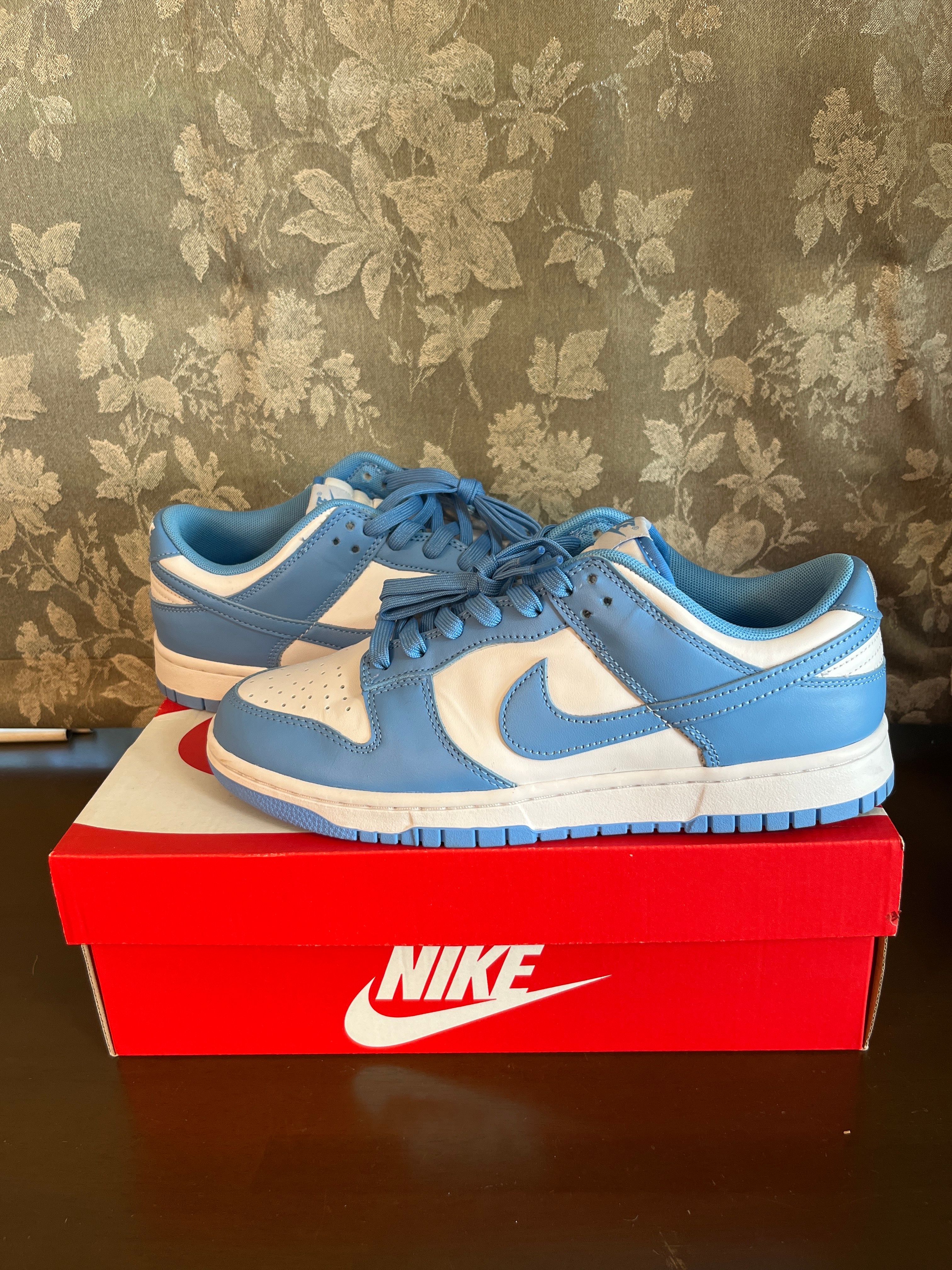 Nike Dunk Low "University Blue"