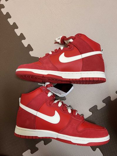 Nike Dunk High SE First Use "University Red"