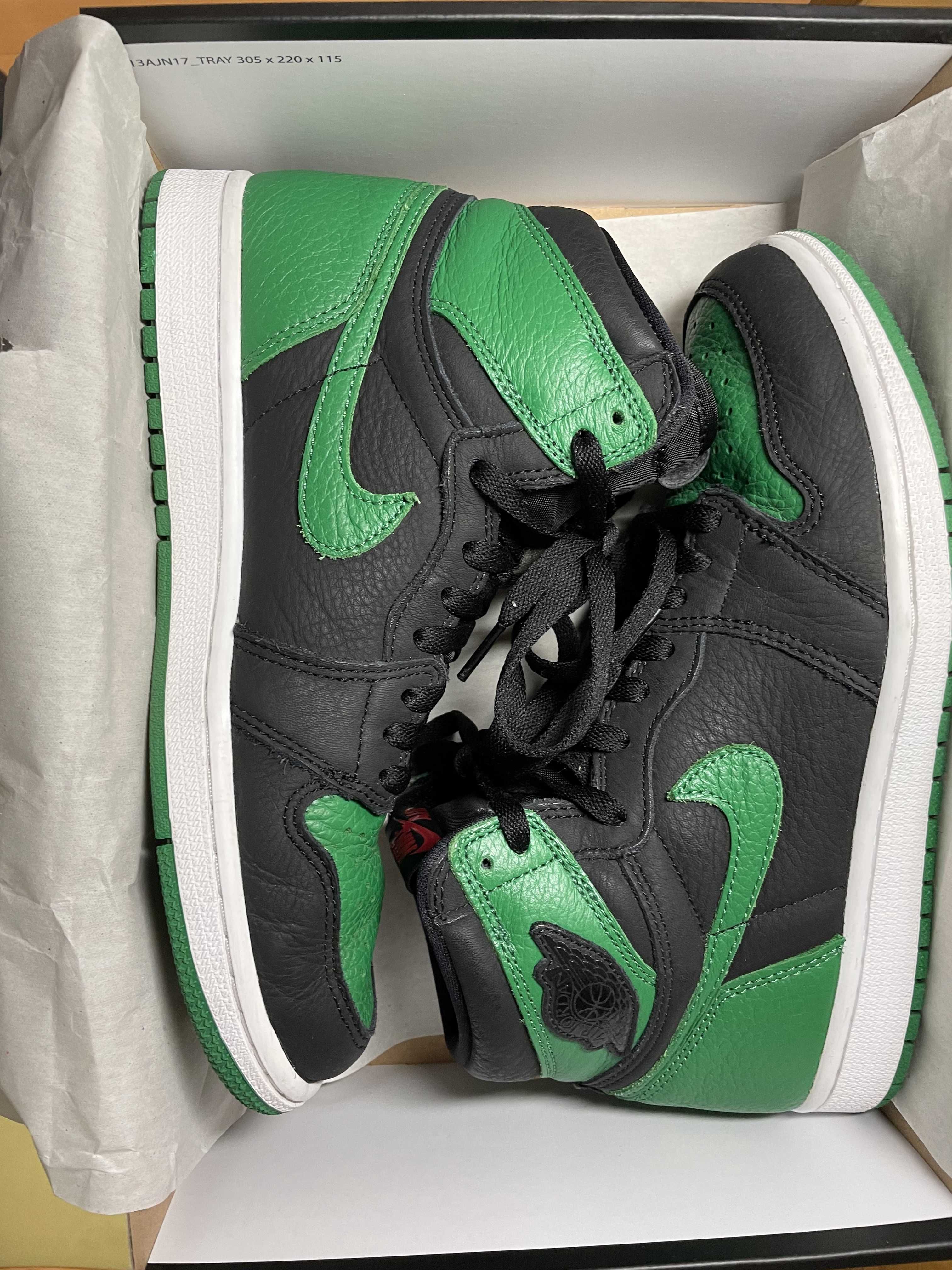 Nike Air Jordan 1 Retro High OG "Black/Pine Green" (2020)      