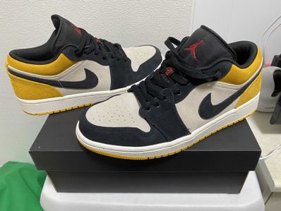 Nike Air Jordan 1 Low "Sail University Gold Black"