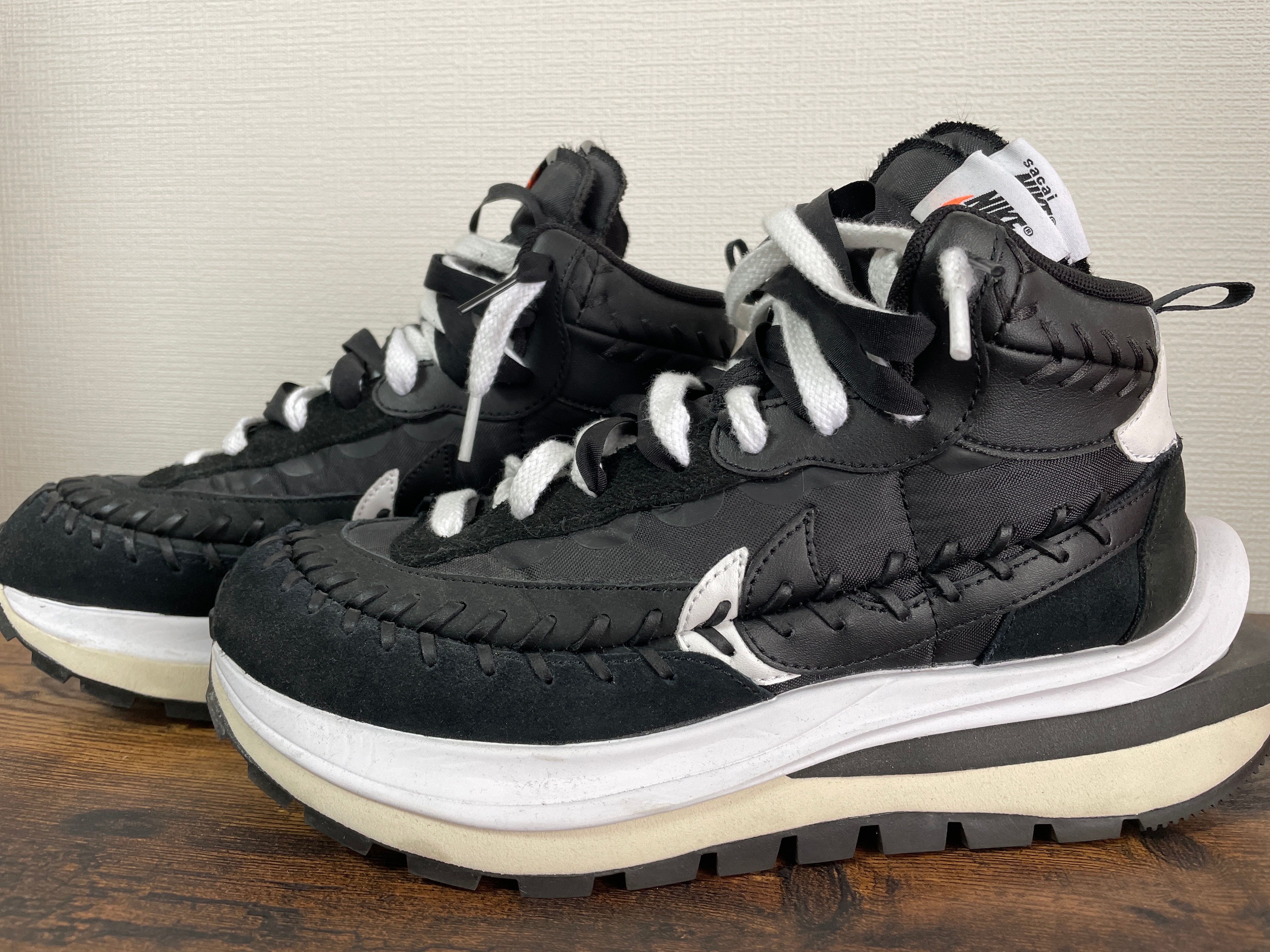 Jean-Paul Gaultier × sacai × Nike Vapor Waffle "Black/Black-White"