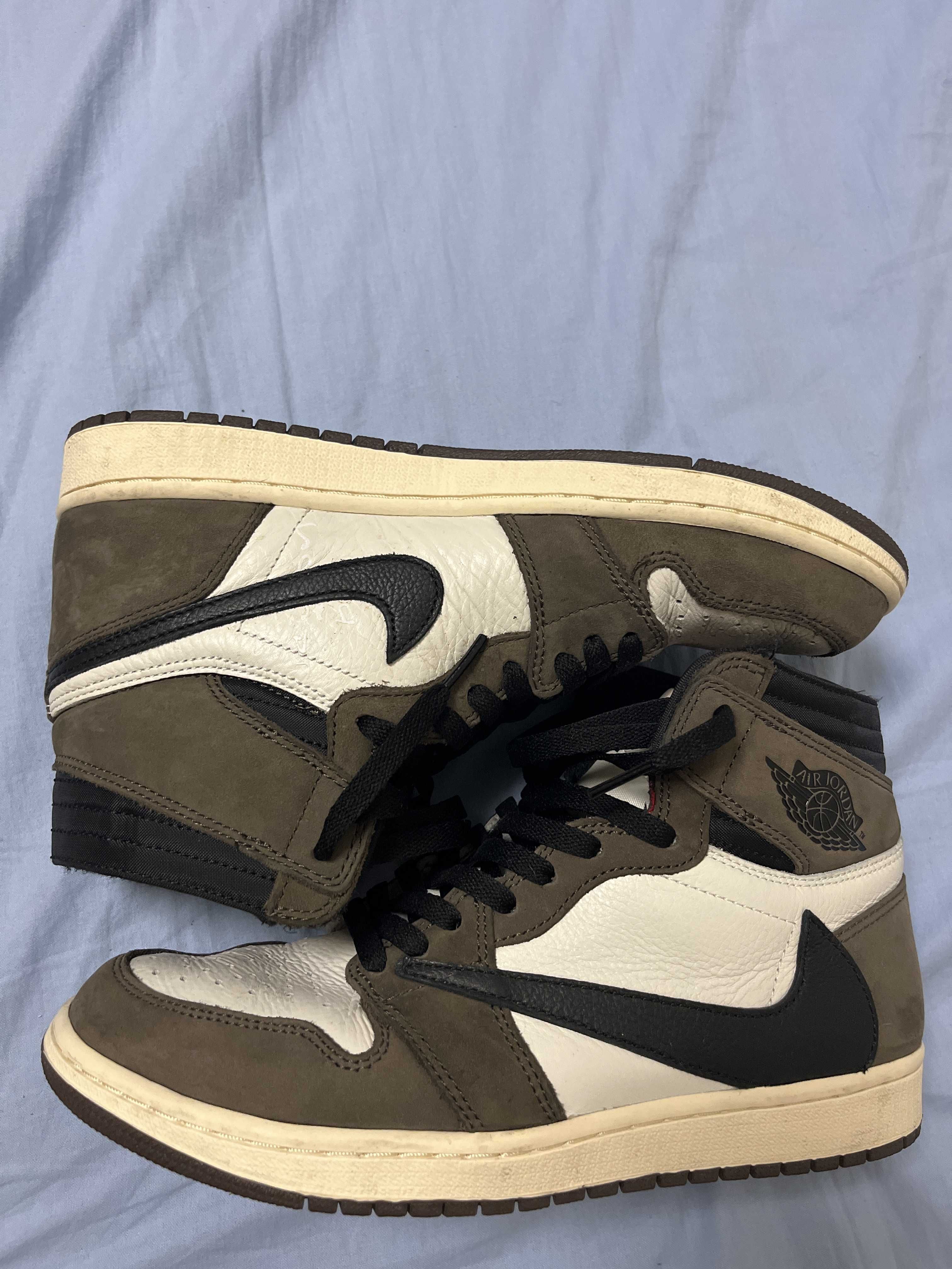 Travis Scott × Nike Air Jordan 1 Retro High OG TS SP "Sail/Dark Mocha"