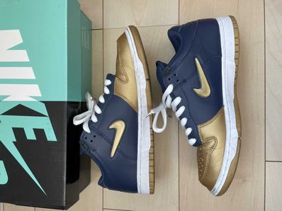 Supreme × Nike SB Dunk Low OG QS "Metallic Gold/Navy"