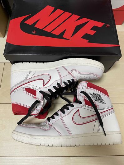 Nike Air Jordan 1 Retro High OG "Sail/University Red"