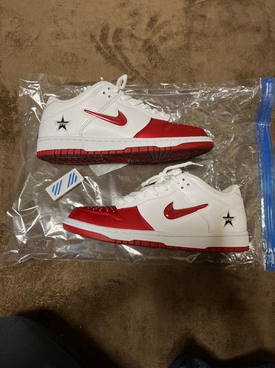 Supreme × Nike Dunk Low "Varsity Red/White"