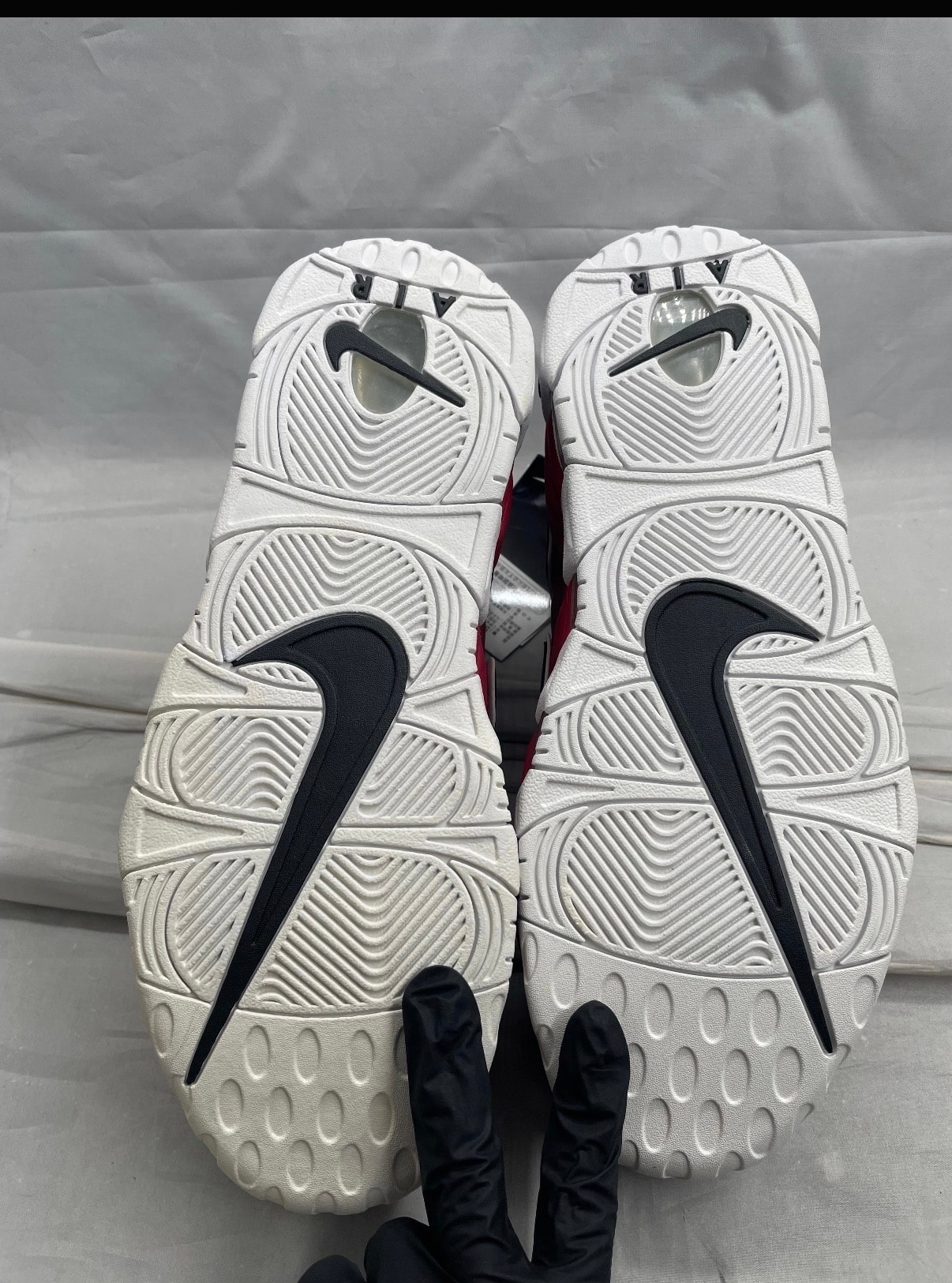 Nike Air More Uptempo ’96 "Black and Varsity Red" (2021) 