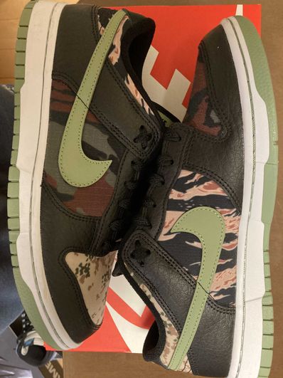 NIKE DUNK LOW SE "BLACK MULTI CAMO"