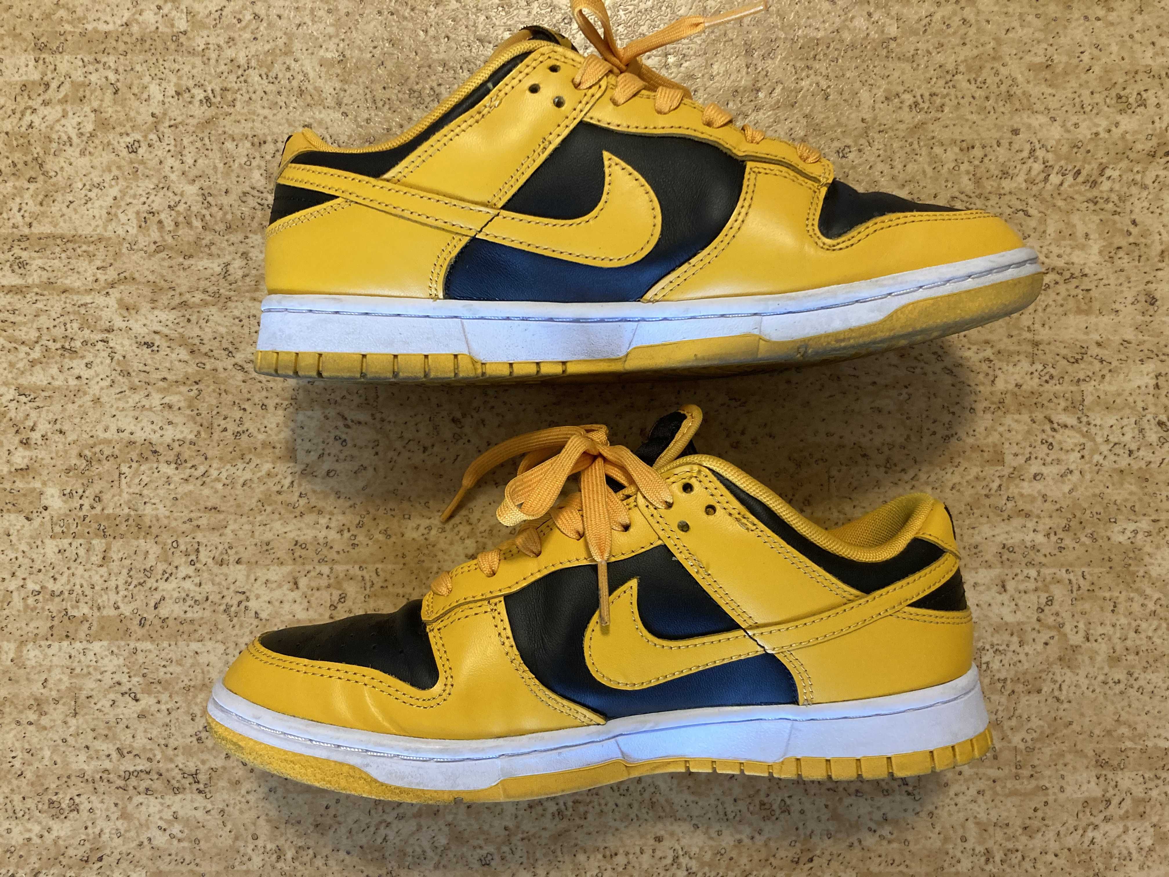 Nike Dunk Low "Championship Goldenrod"