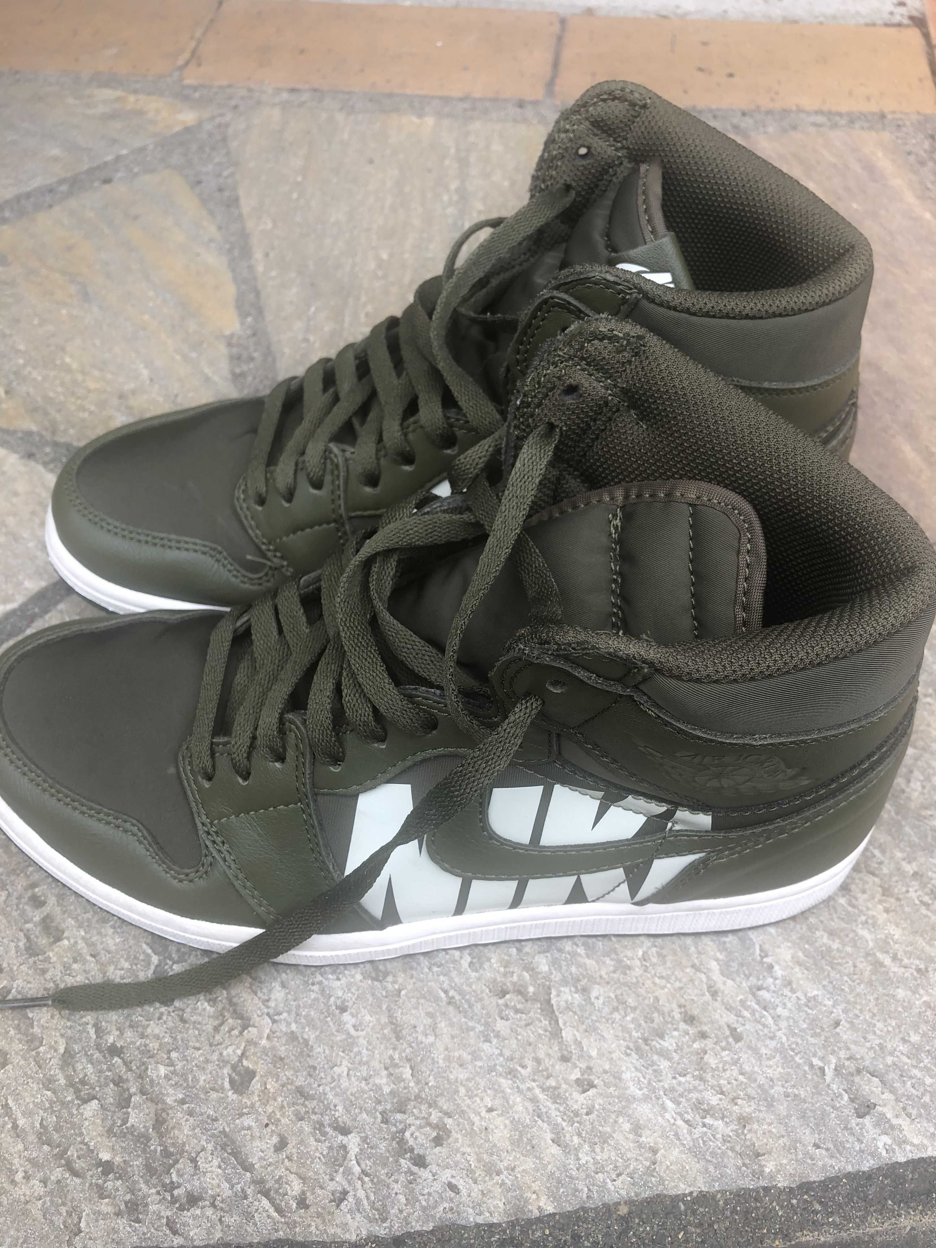 Nike Air Jordan 1 Retro High "Olive Canvas"