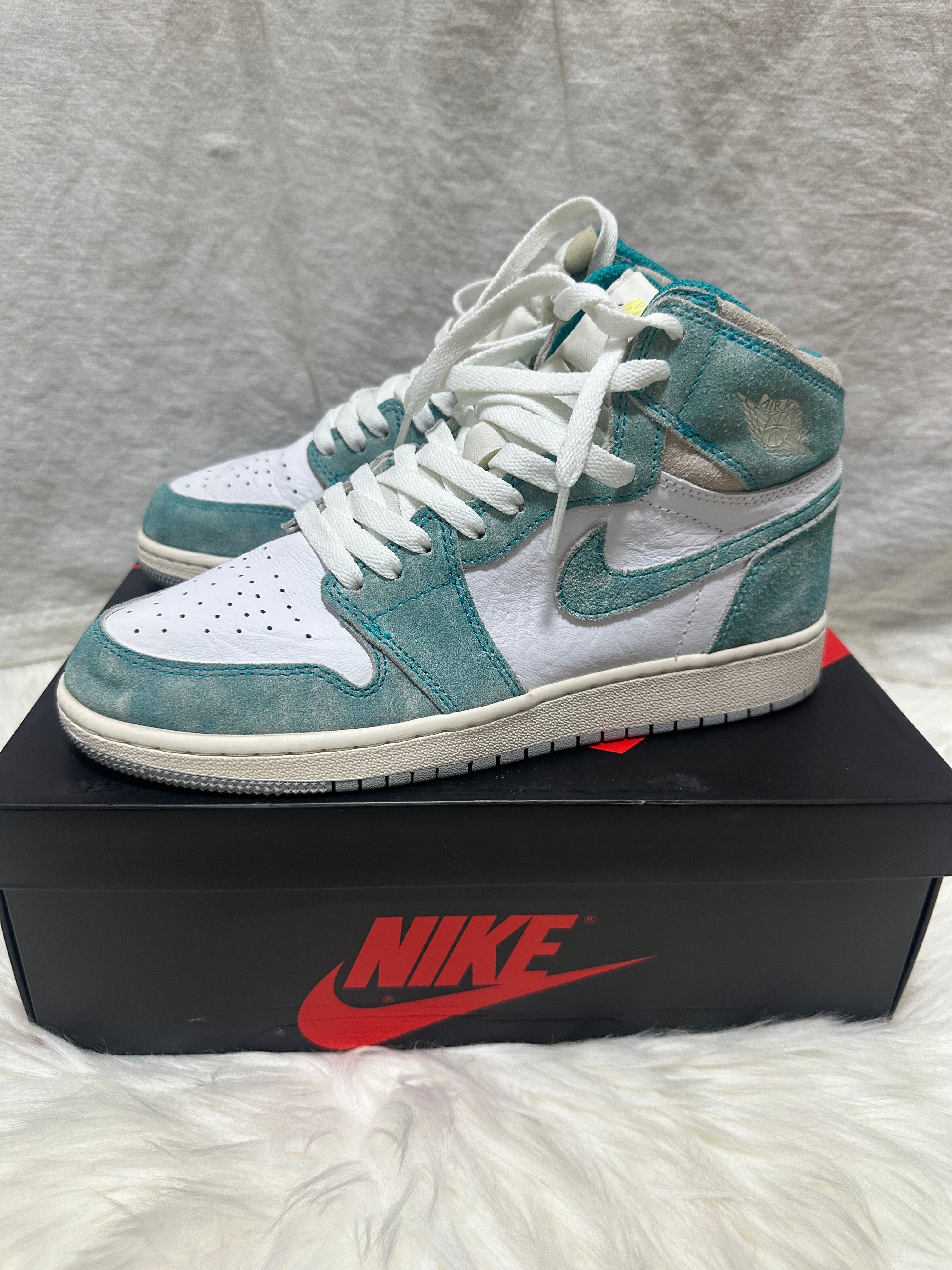 Nike GS Air Jordan 1 Retro High "Turbo Green"