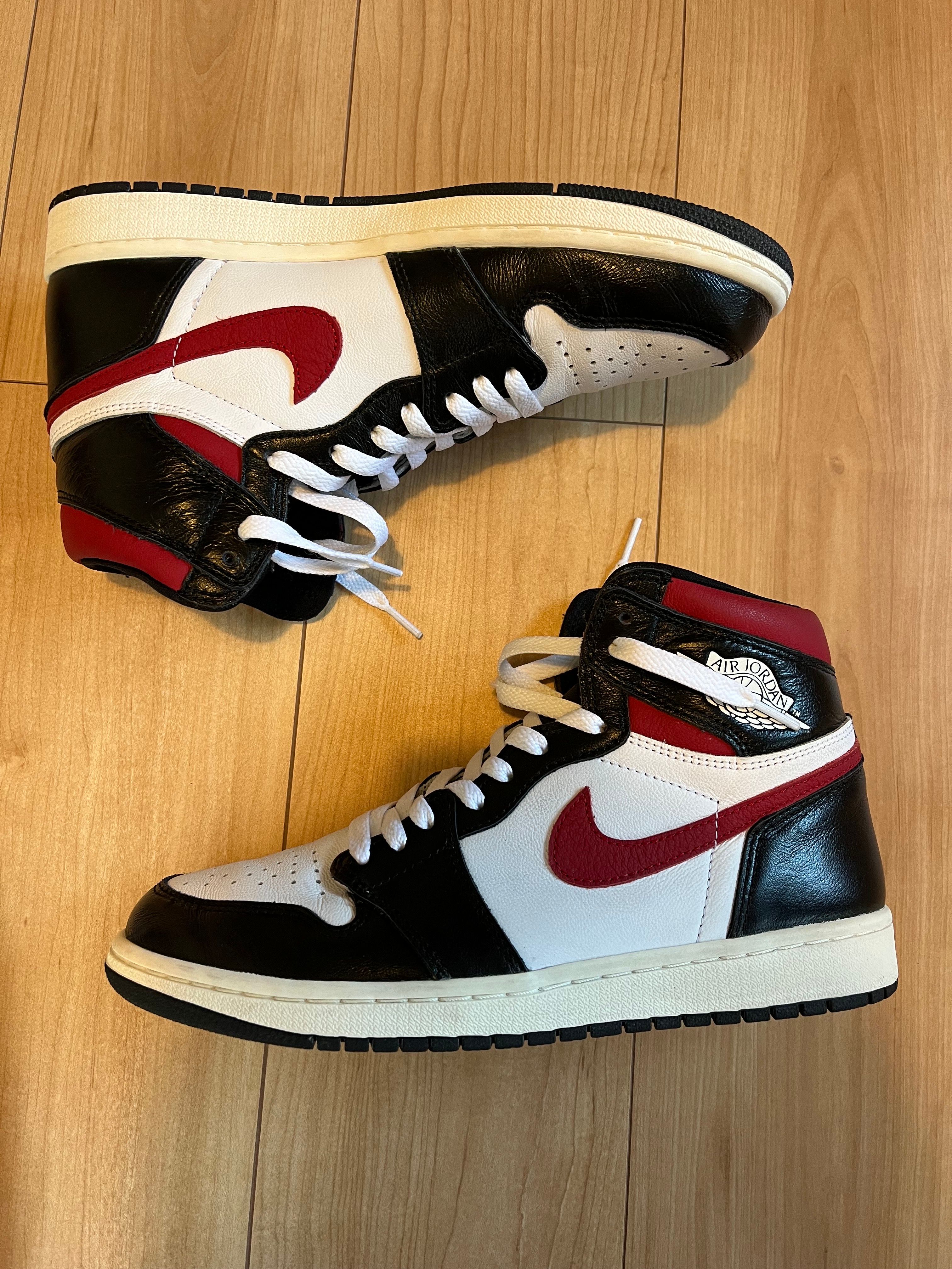 Nike Air Jordan 1 Retro High "Black/White/Sail/Gym Red"