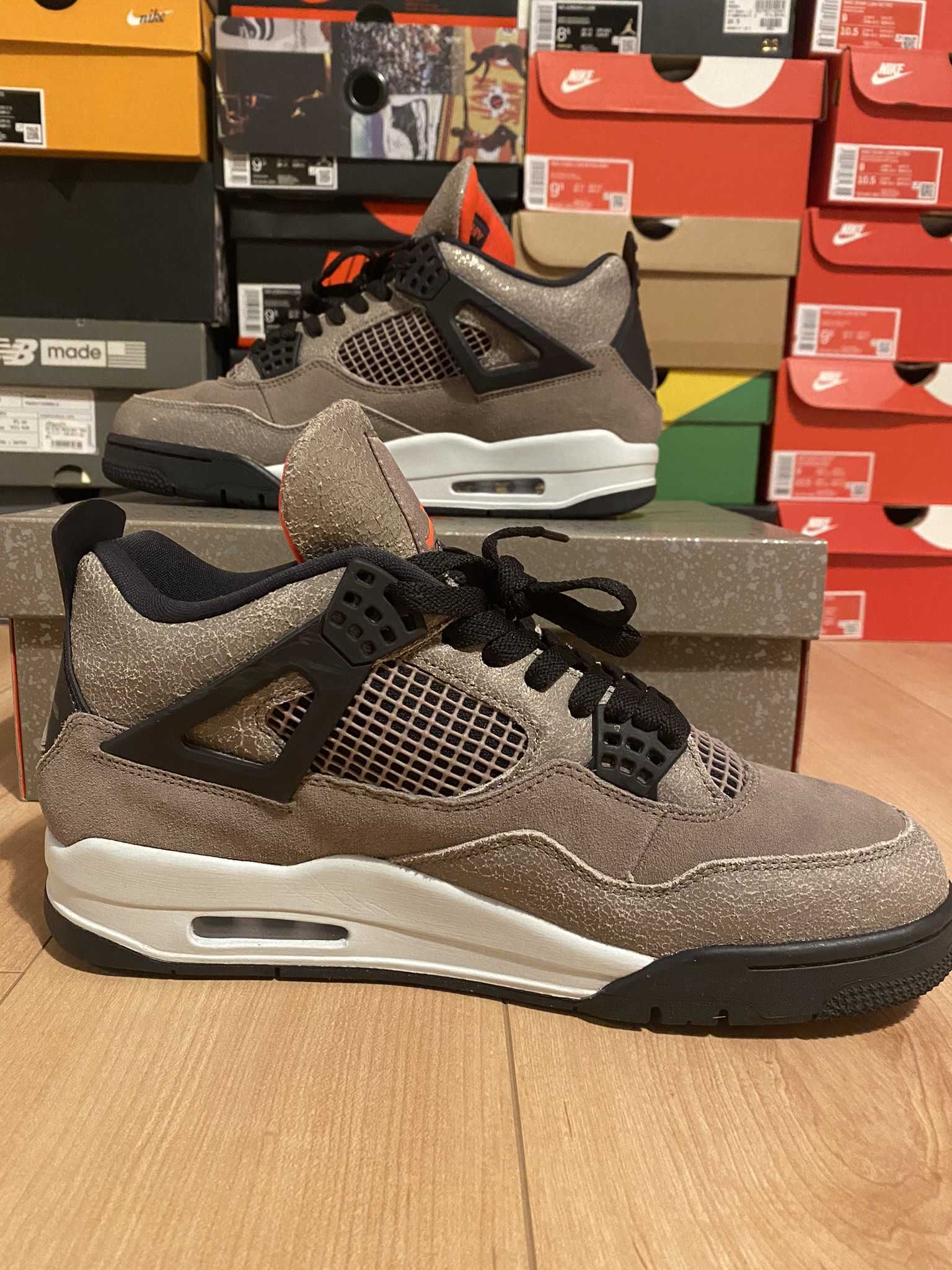 Nike Air Jordan 4 "Taupe Haze"   