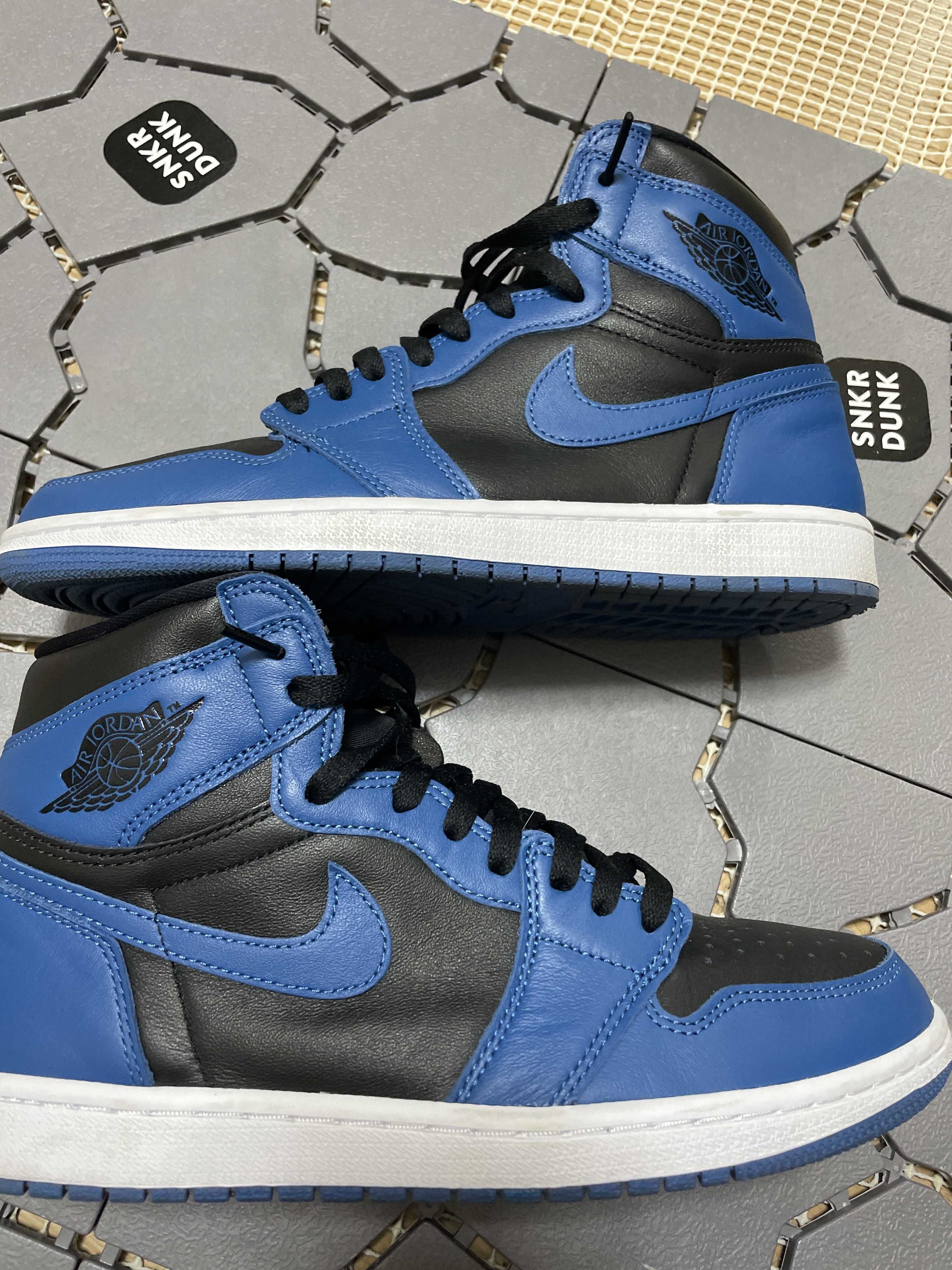Nike Air Jordan 1 Retro High OG "Dark Marina Blue"