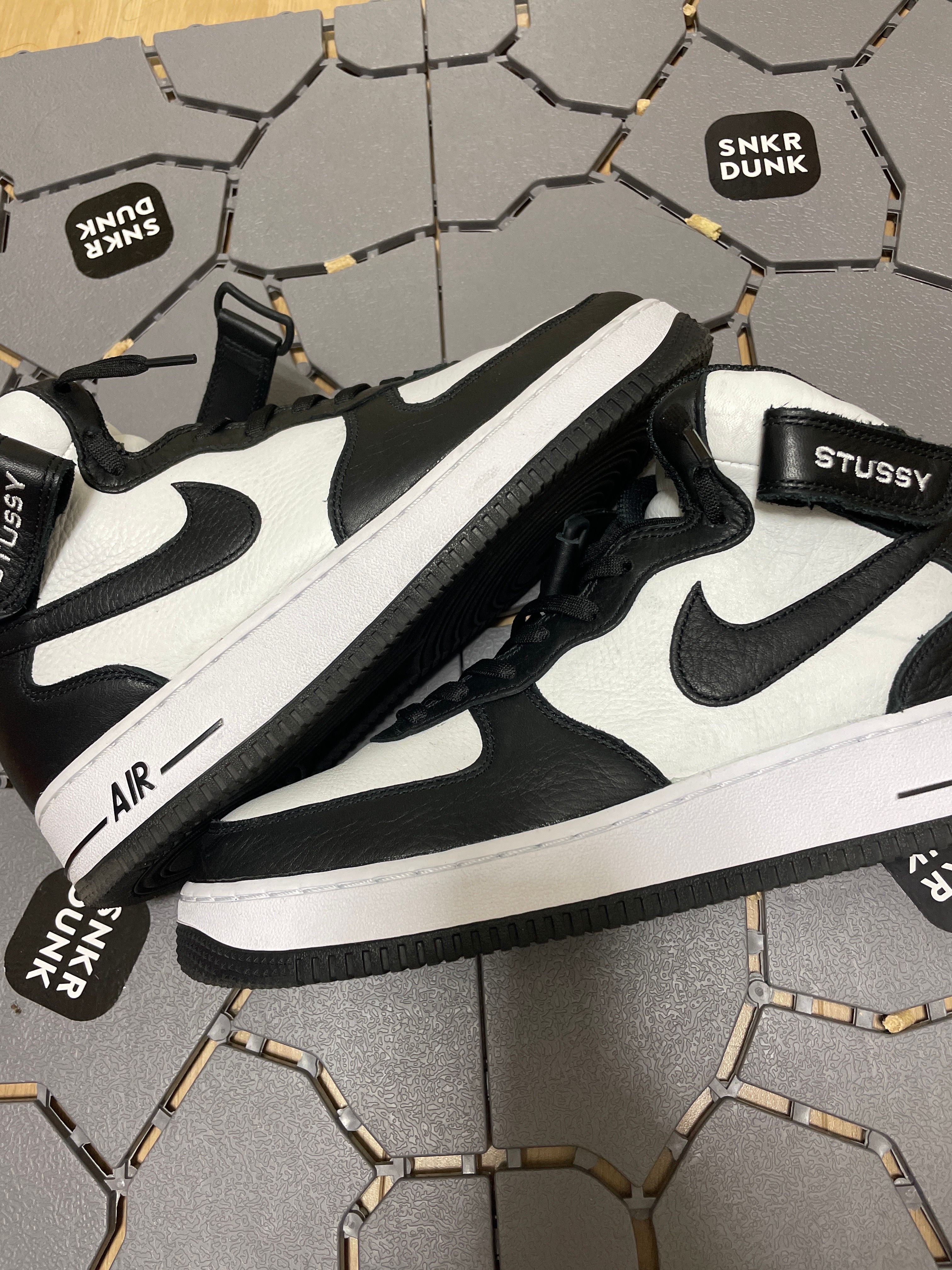 Stussy × Nike Air Force 1 Mid "Black and Light Bone"