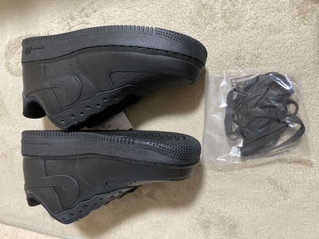 Nike Air Force 1 Low '07 "Black/Black"