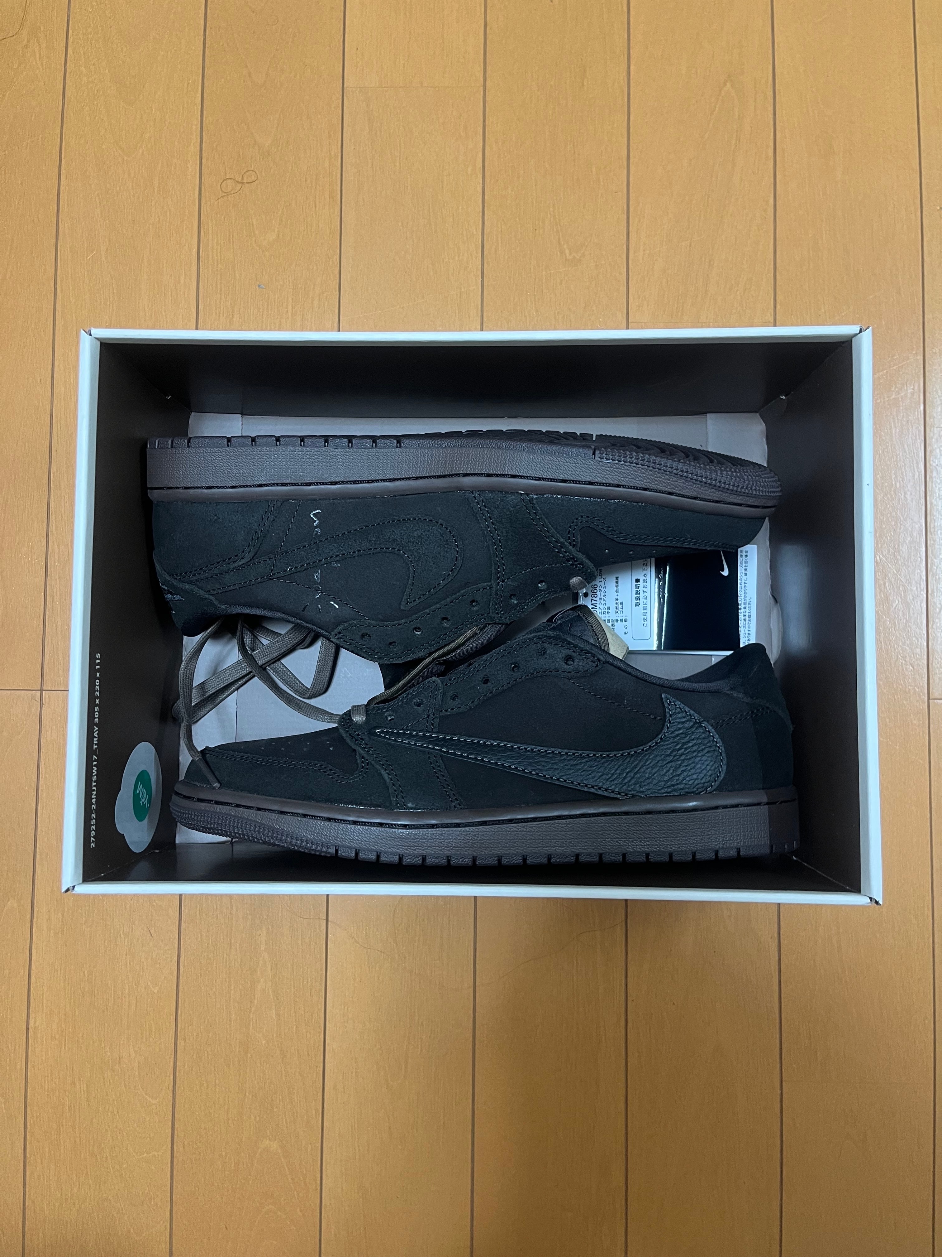 トラヴィススコット × ナイキ エアジョーダン1 ロー OG SP "ベルベットブラウン アンド ダークモカ"