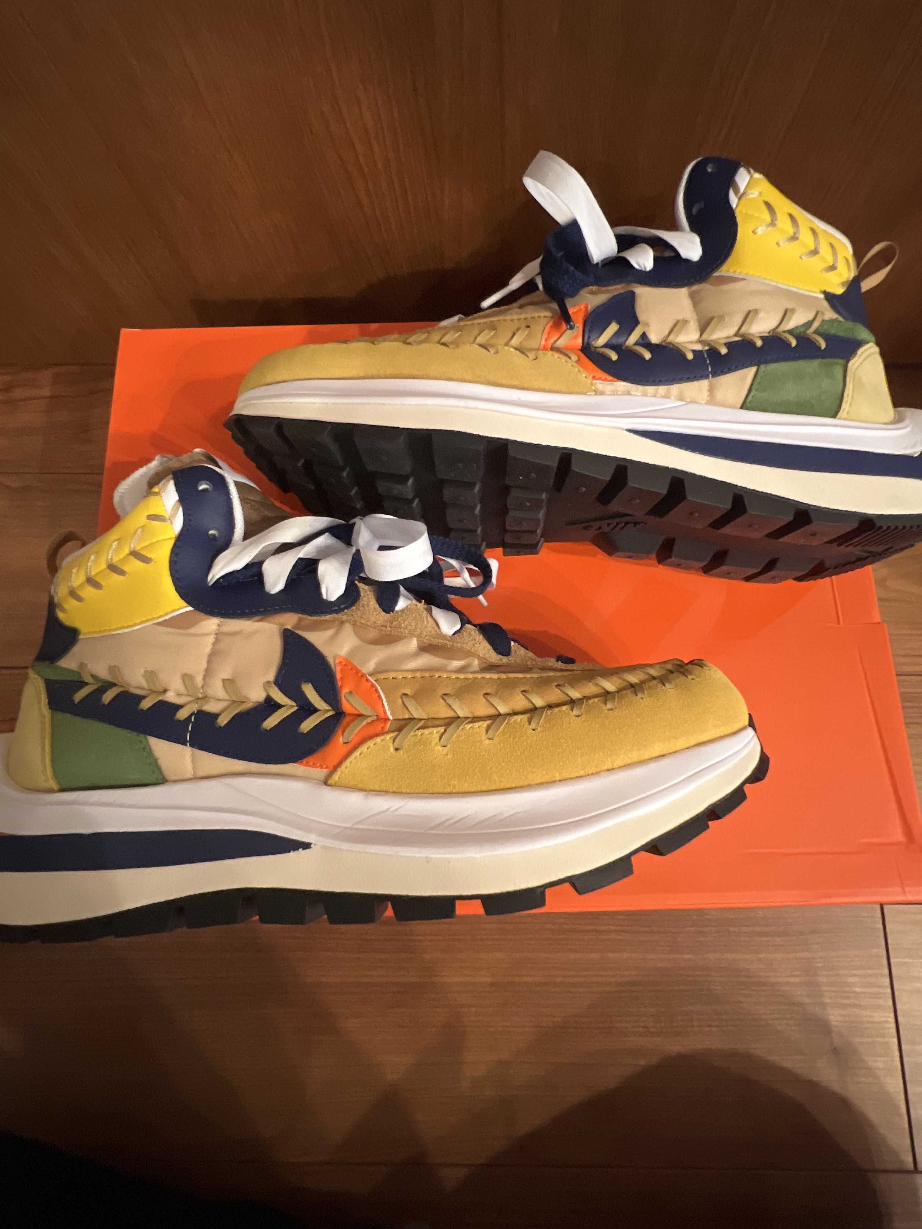 Jean-Paul Gaultier × sacai × Nike VaporWaffle "Sesame/Multi Color"