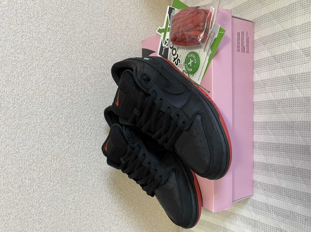 Nike SB Dunk Low TRD QS "Black Pigeon"