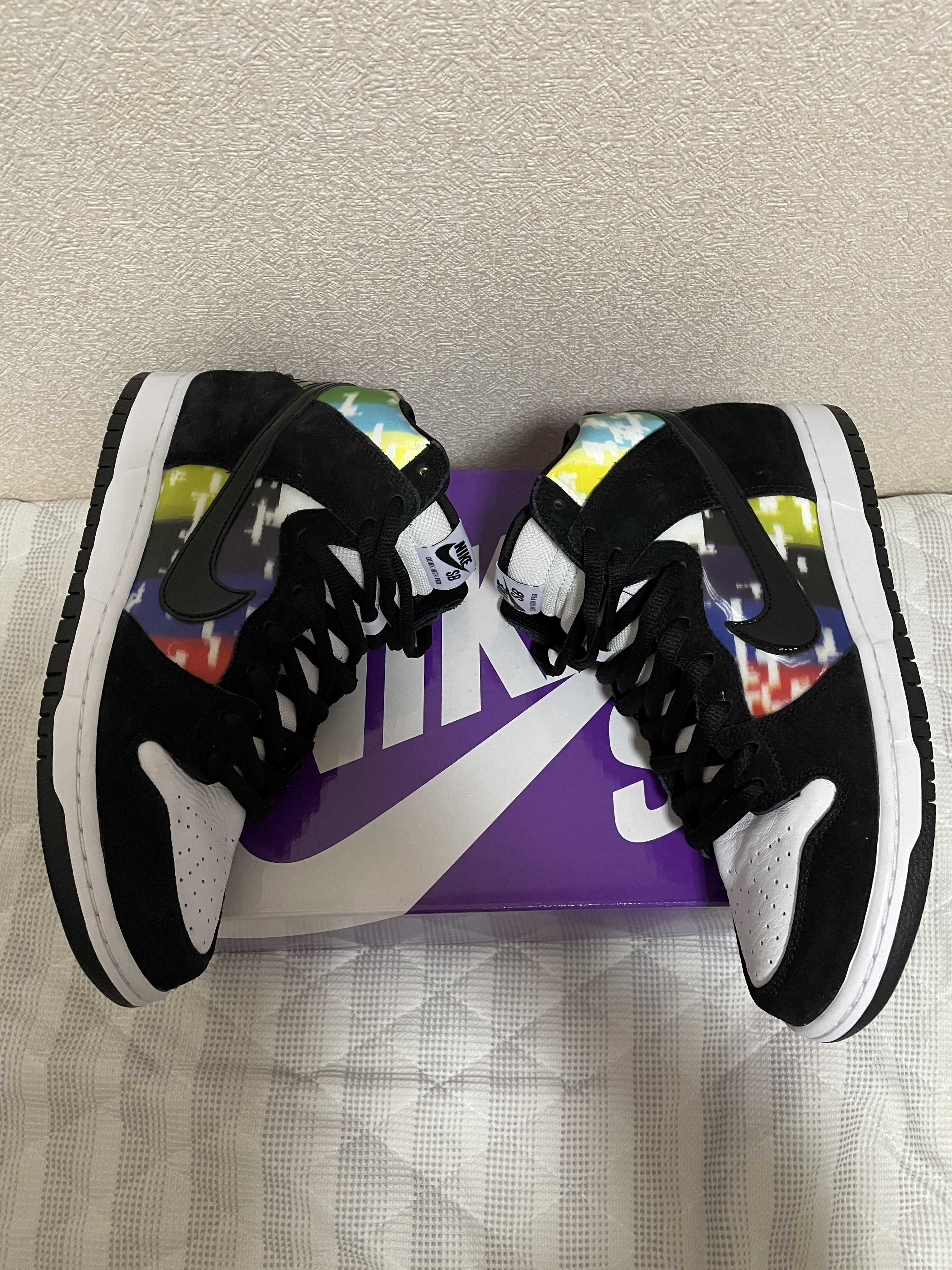 Nike SB Dunk High Pro "Test Pattern"