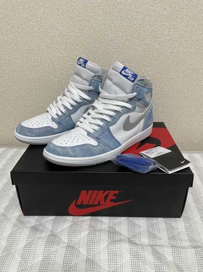 Nike Air Jordan 1 High OG "Hyper Royal"