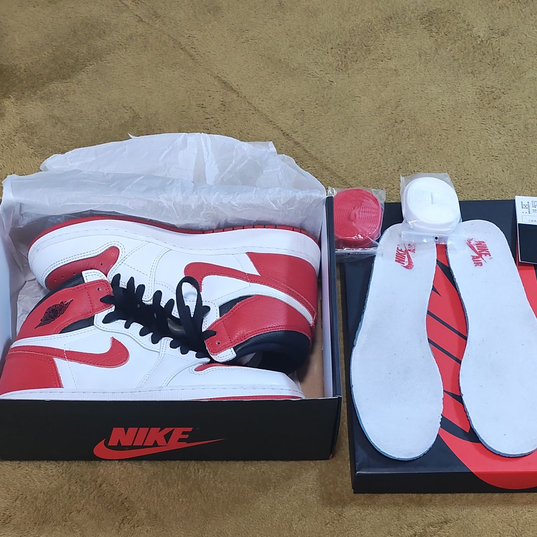 Nike GS Air Jordan 1 High OG 