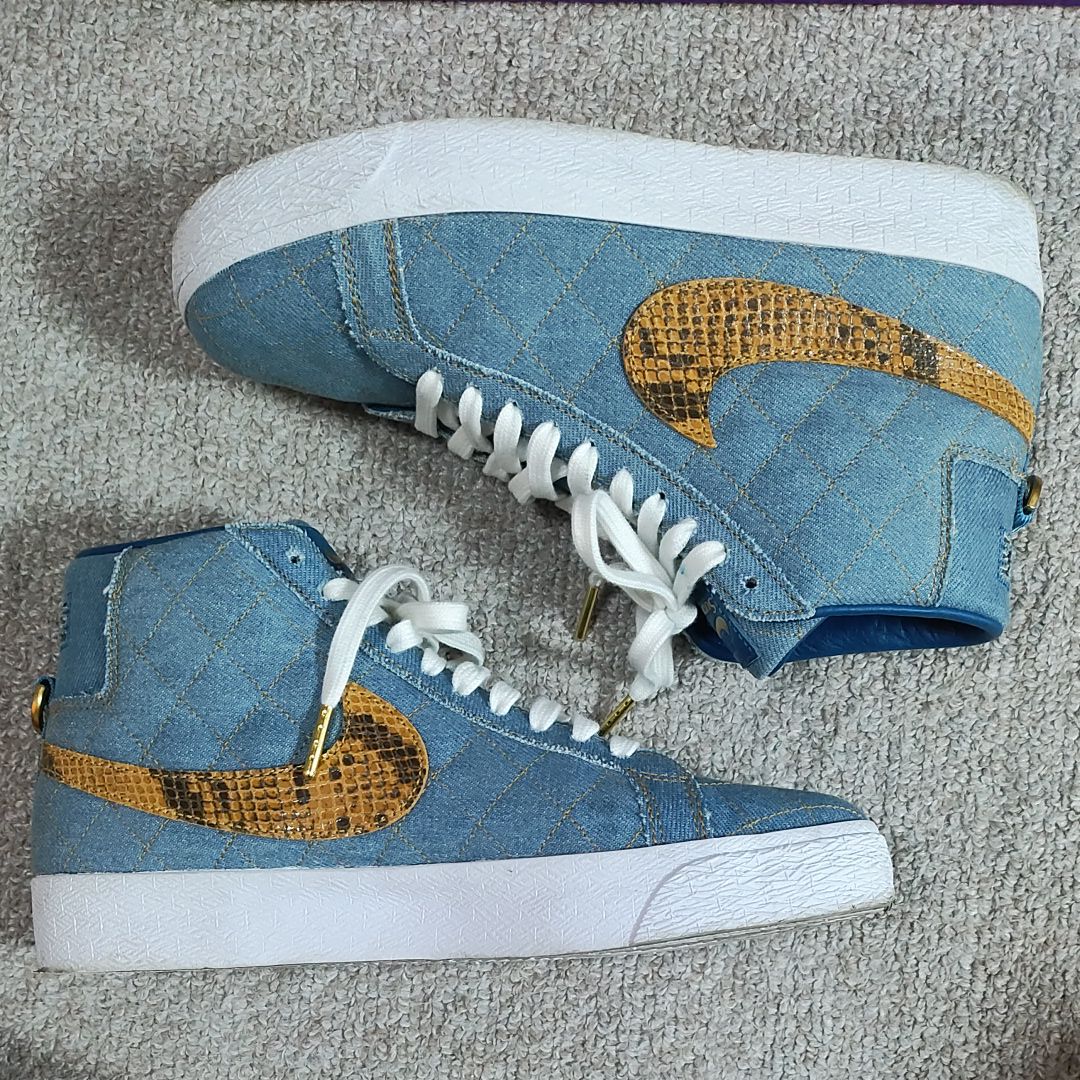 Supreme × Nike SB Blazer Mid "Denim"