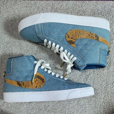 Supreme × Nike SB Blazer Mid "Denim"