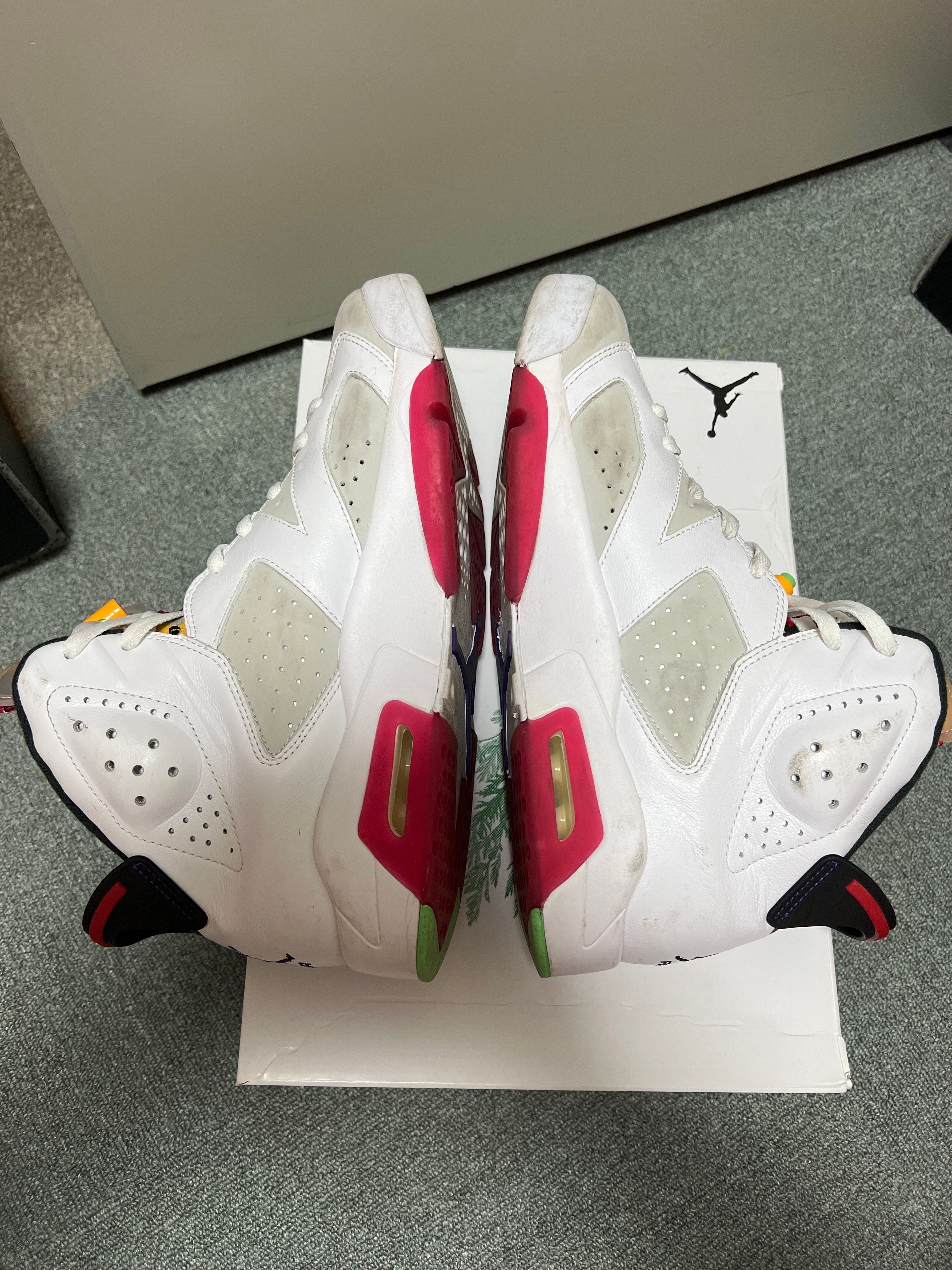 Nike Air Jordan 6 "Neutral Grey/Hare"