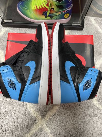 Nike Women's Air Jordan 1 High OG "UNC to Chicago"