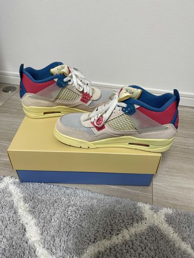 UNION × Nike Air Jordan 4 SP "Guava Ice/Light Fusion Red"