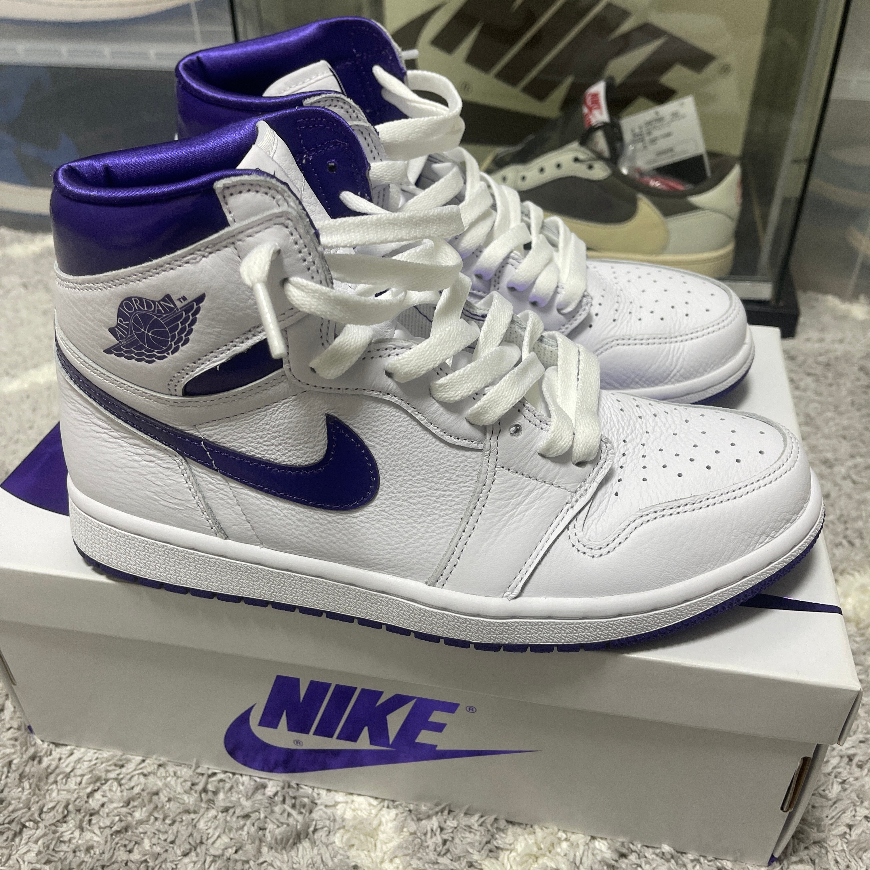 Nike Women's Air Jordan 1 High OG "Court Purple"