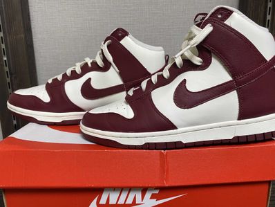 NIKE Women's DUNK HIGH "TEAM RED"