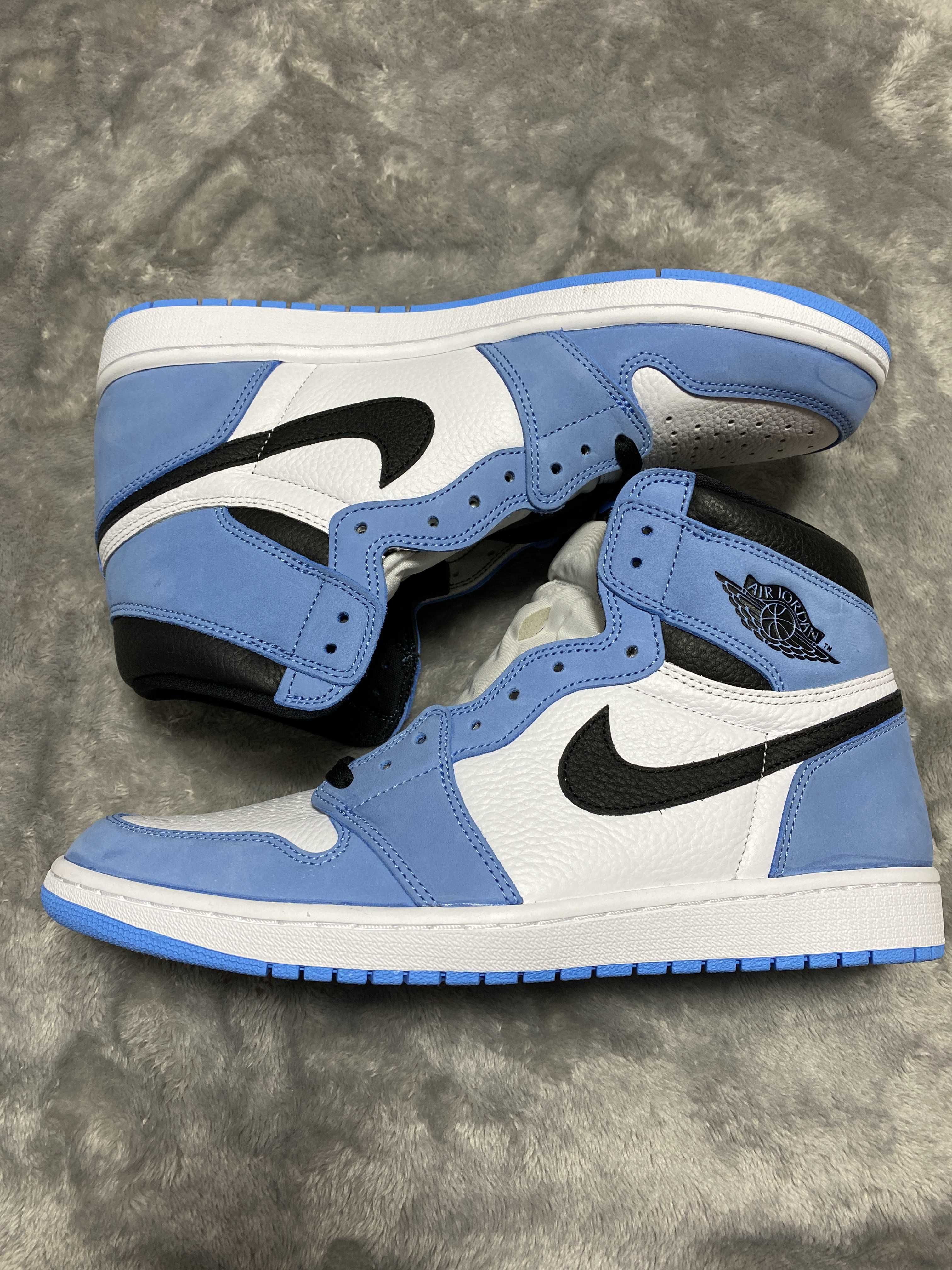 Nike Air Jordan 1 High OG "University Blue"
