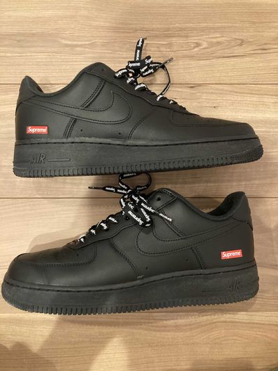 Supreme × Nike Air Force 1 Low "Black"