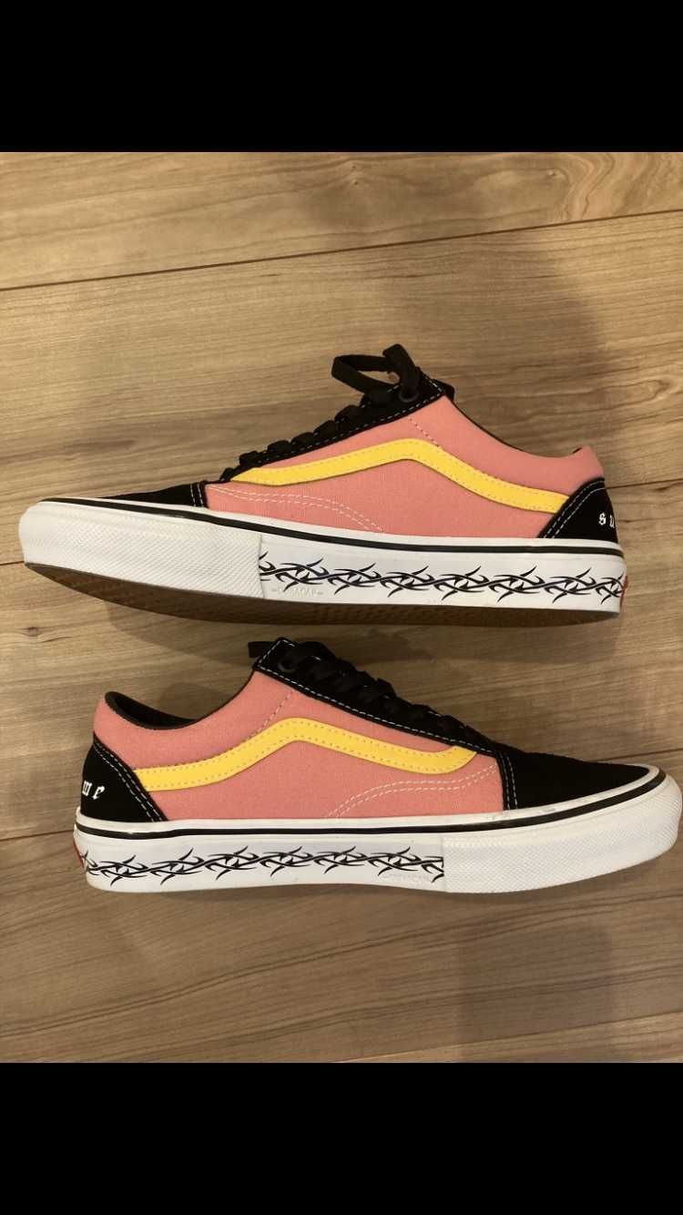 Supreme × Vans Old Skool "Pink"
