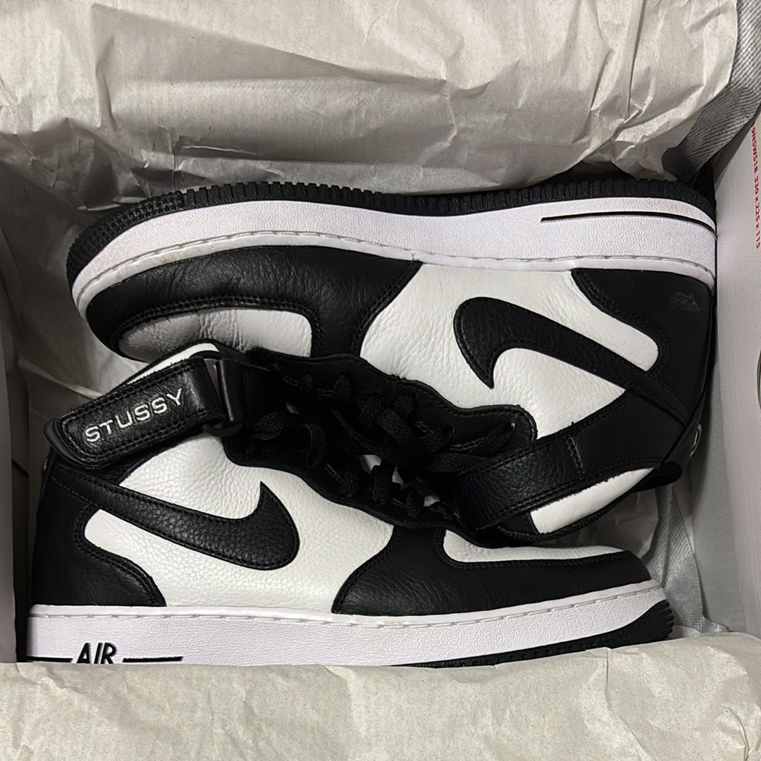 Stussy × Nike Air Force 1 Mid "Black and Light Bone"