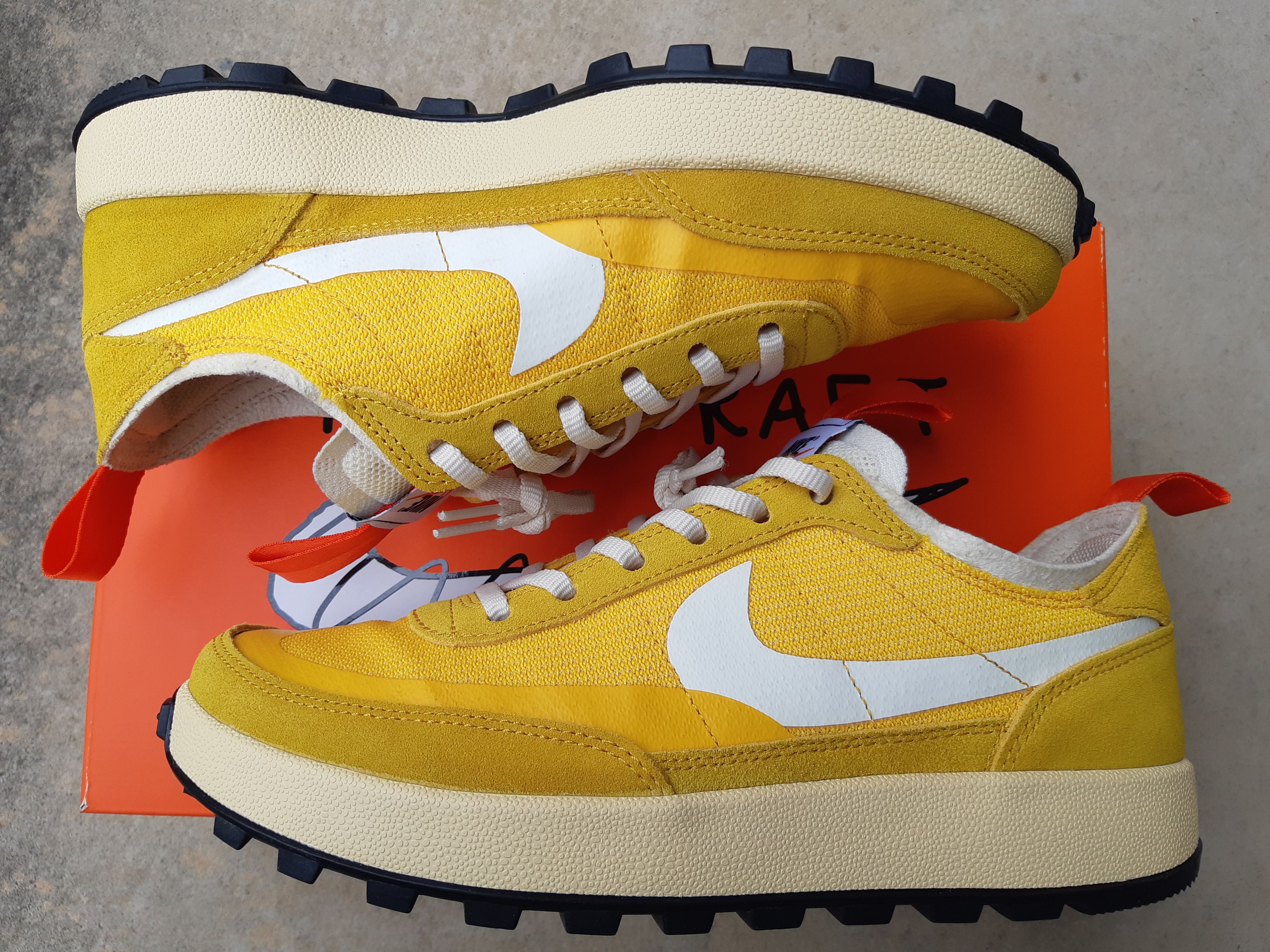 Tom Sachs × NikeCraft Women's General Purpose Shoe "Yellow / Archive"
