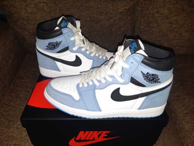 Nike Air Jordan 1 High OG "University Blue"