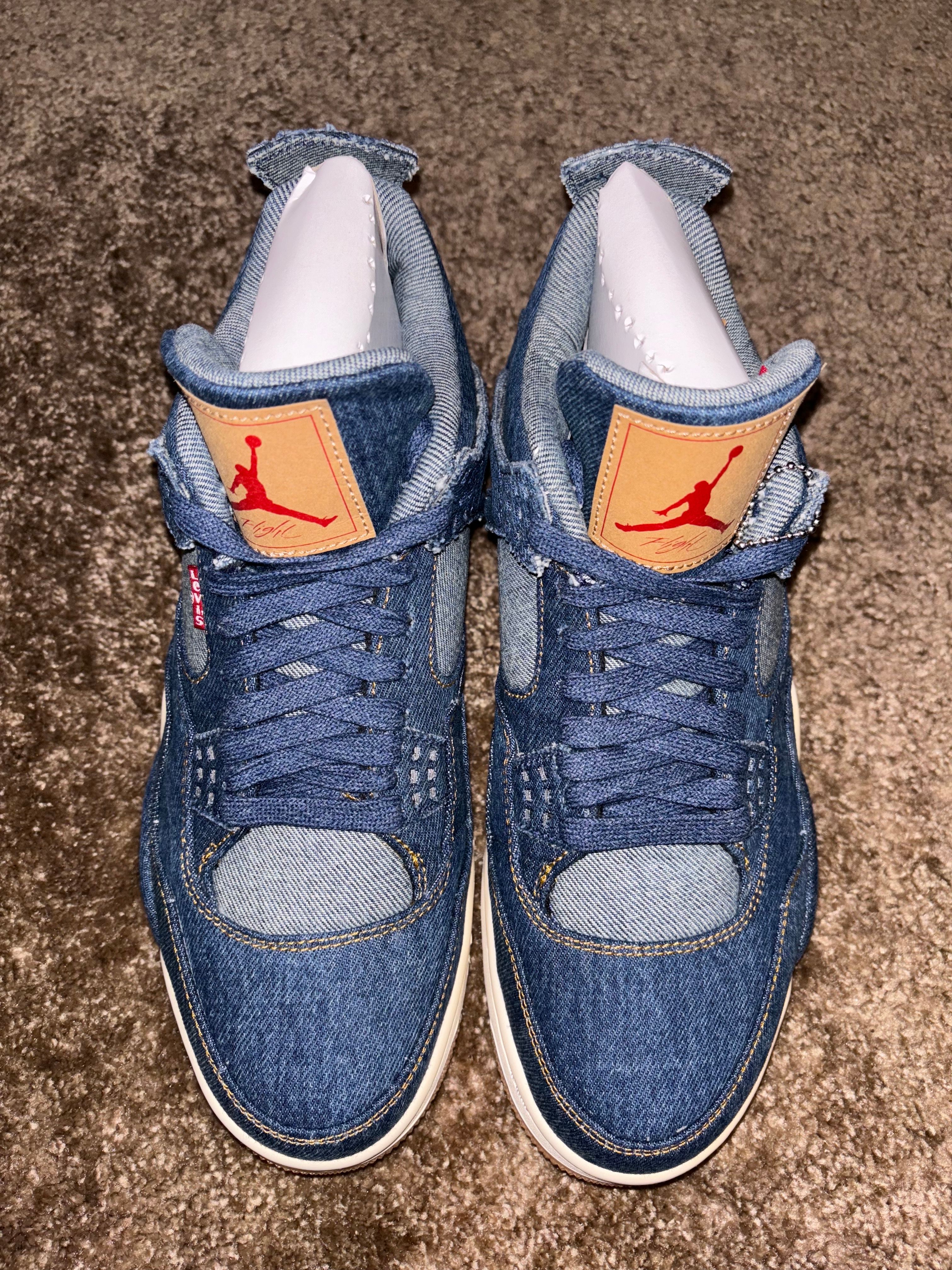 Nike × Levi's Air Jordan 4 "Denim"(タグ:LEVIS®)