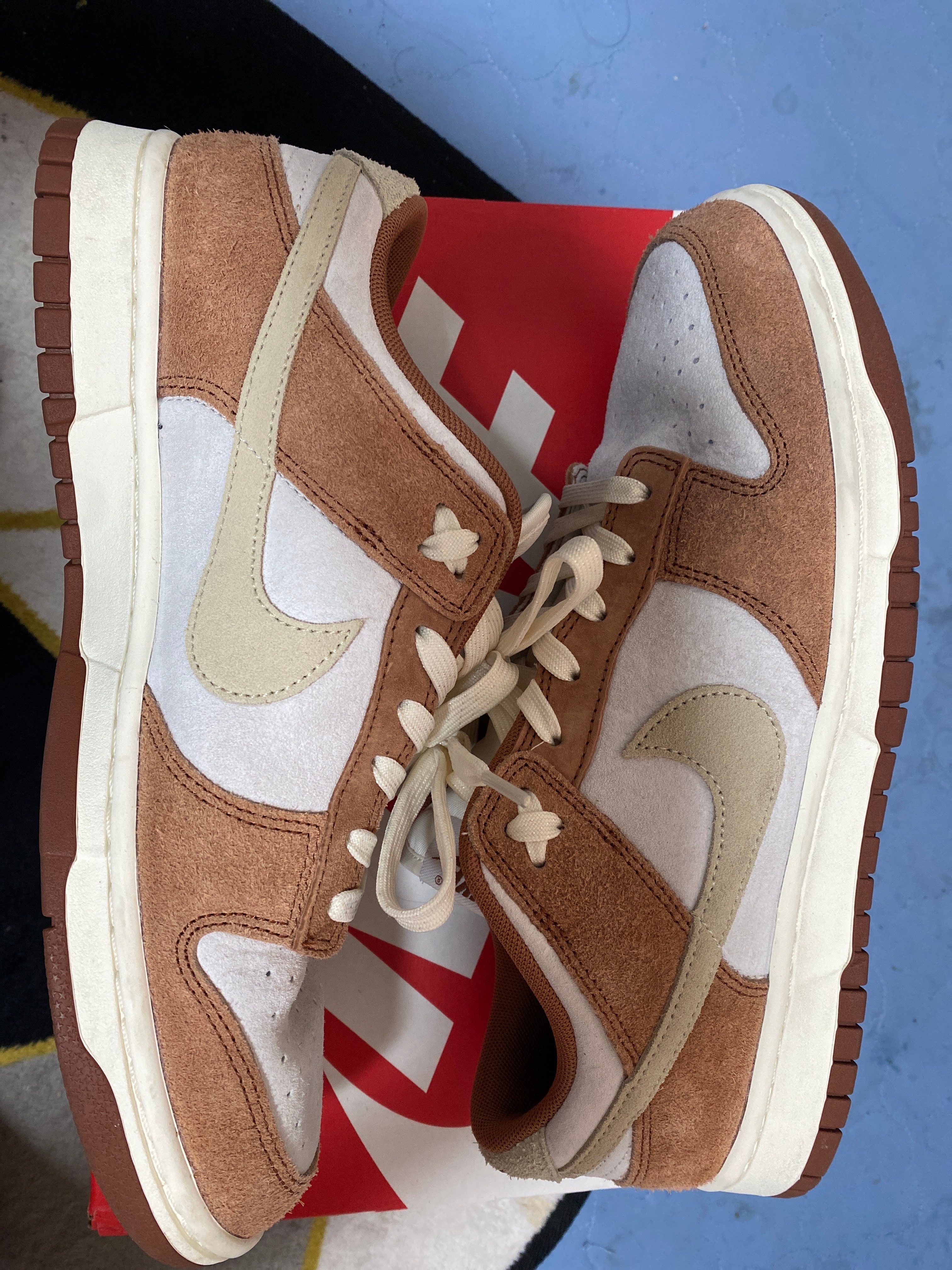 Nike Dunk Low PRM "Medium Curry"