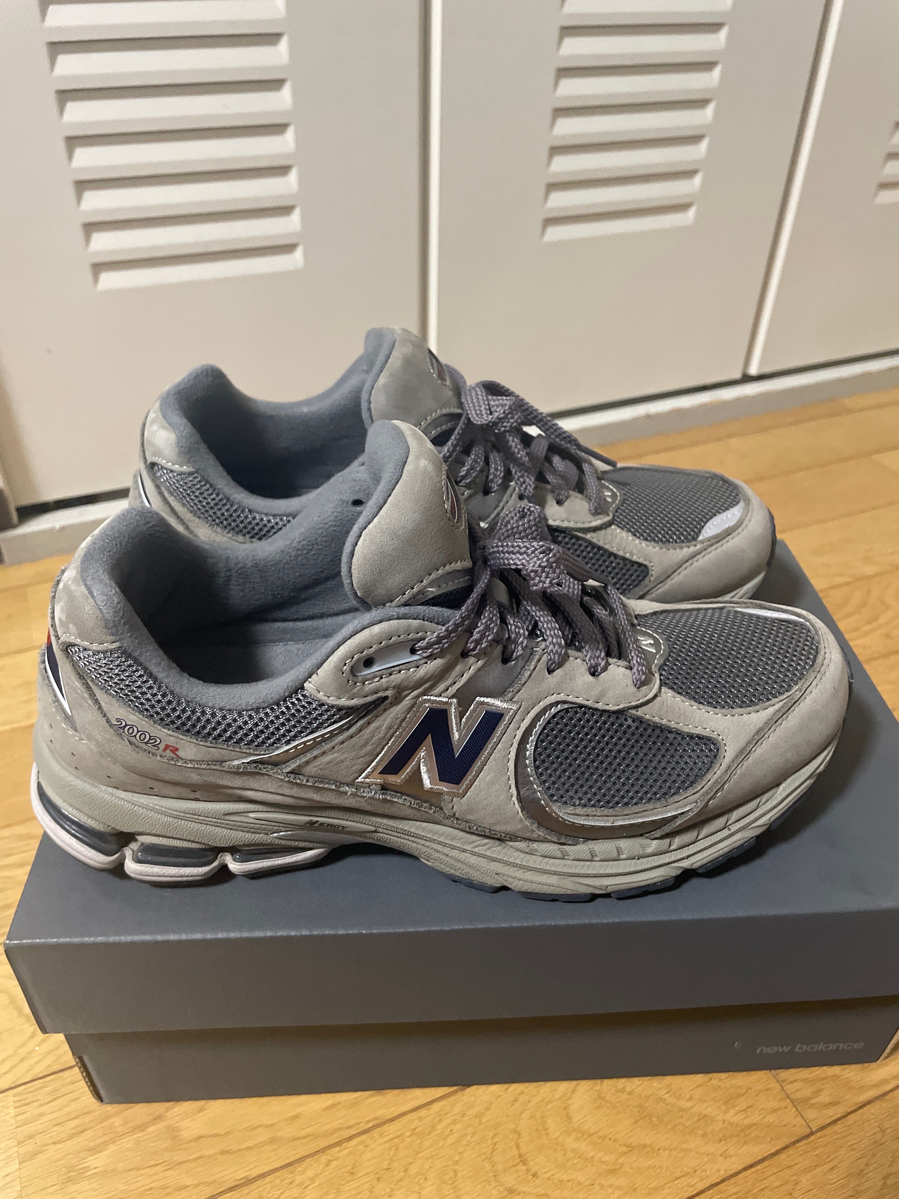 New Balance 2002R "Gray"