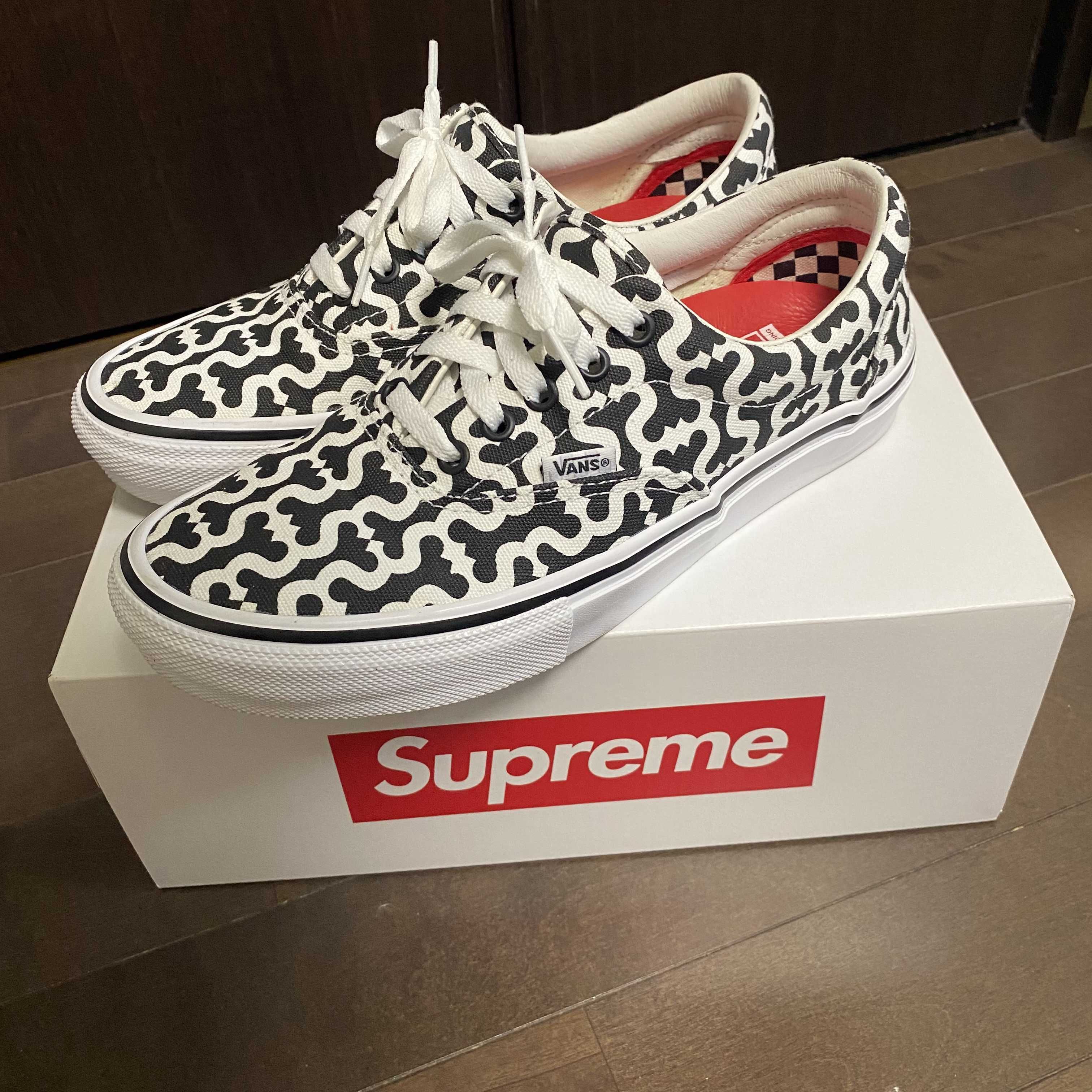 Supreme × Vans Monogram S Logo Skate ERA "Black"